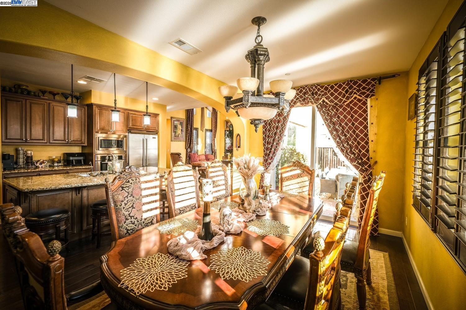 Detail Gallery Image 23 of 58 For 3252 Carpenter Way, San Ramon,  CA 94582 - 4 Beds | 3/1 Baths