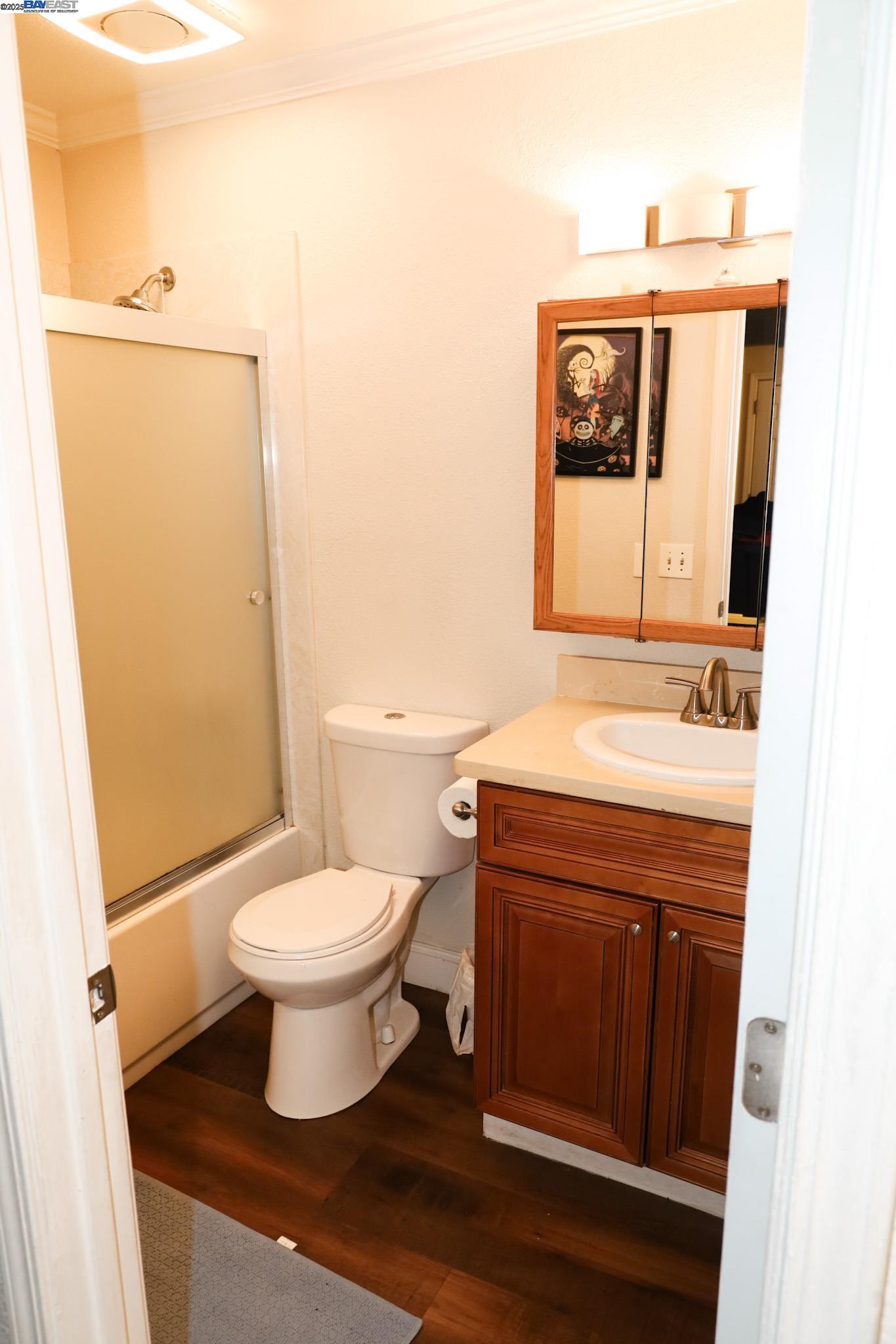 Detail Gallery Image 8 of 10 For 1821 Mini Drive, Vallejo,  CA 94589 - 3 Beds | 3 Baths