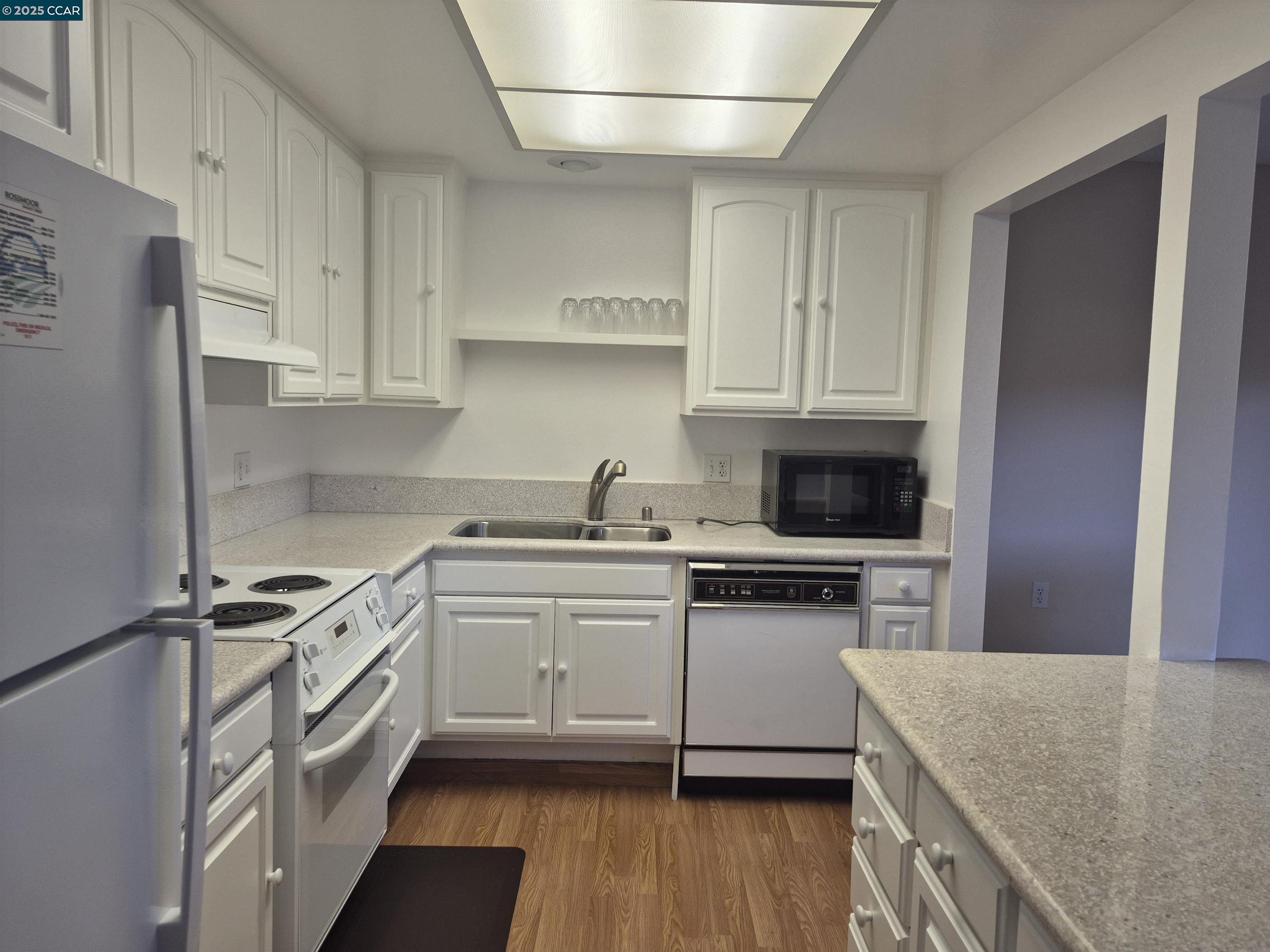 Photo #13: 41117081 Listing: Photo #13