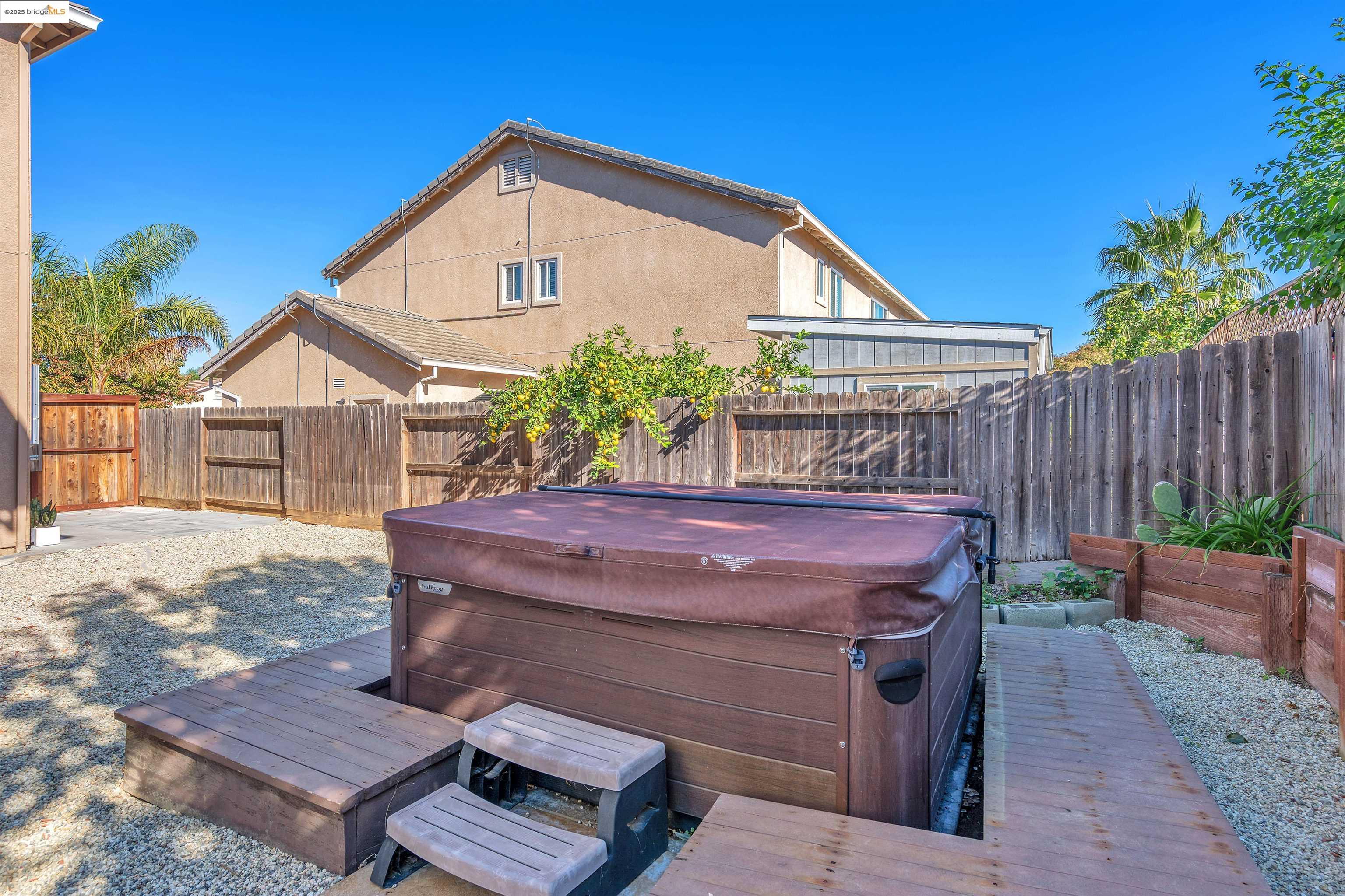 Detail Gallery Image 38 of 42 For 166 Rangewood Dr, Pittsburg,  CA 94565 - 6 Beds | 5 Baths