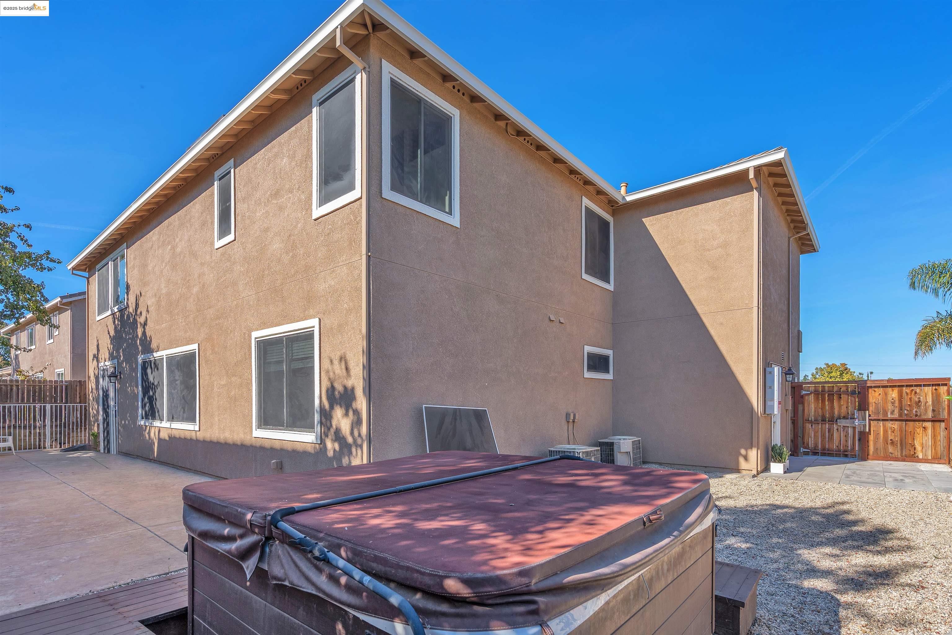 Detail Gallery Image 39 of 42 For 166 Rangewood Dr, Pittsburg,  CA 94565 - 6 Beds | 5 Baths