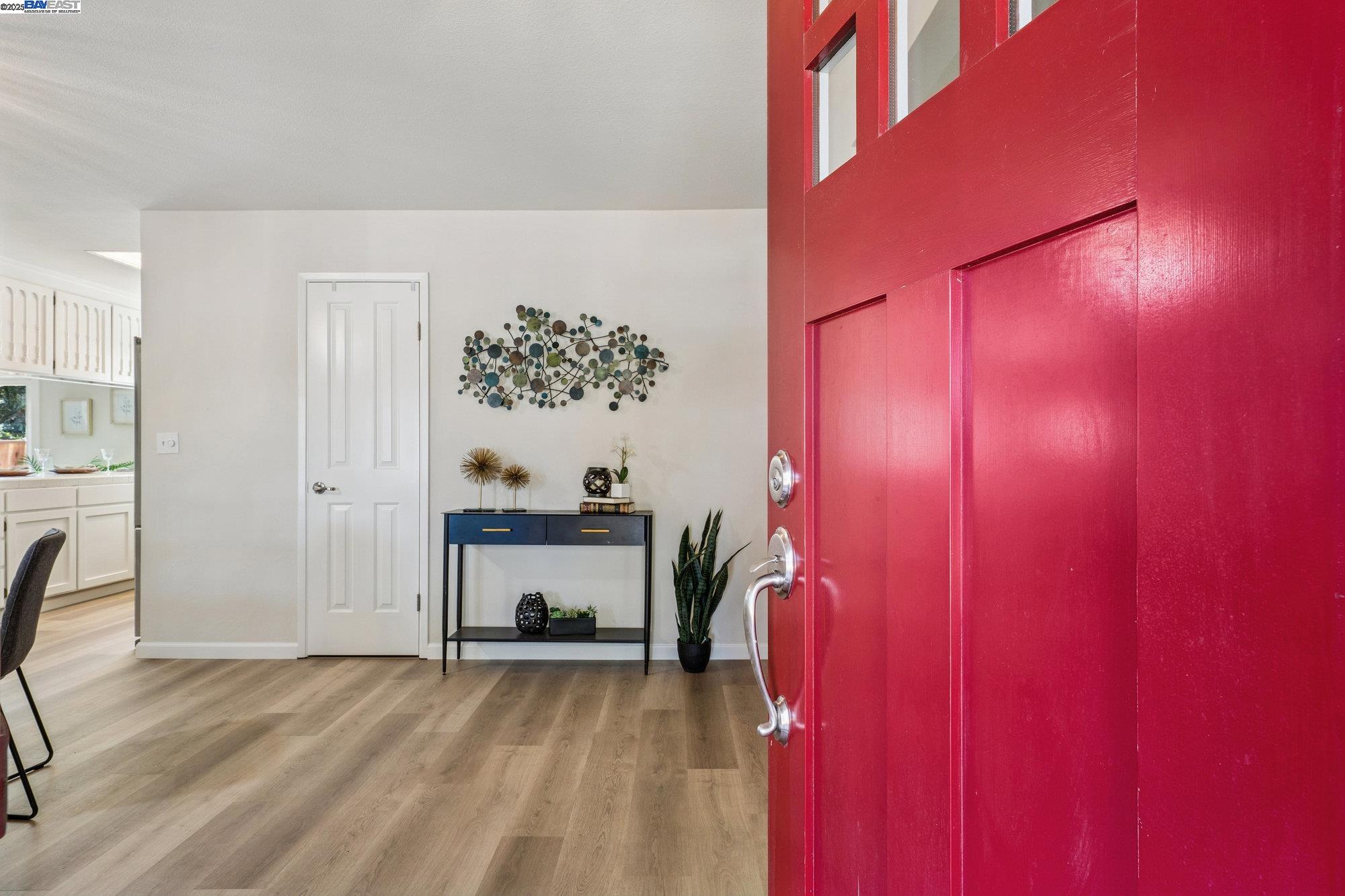 Detail Gallery Image 2 of 41 For 4165 Lo Bue Way, San Jose,  CA 95111 - 4 Beds | 2 Baths