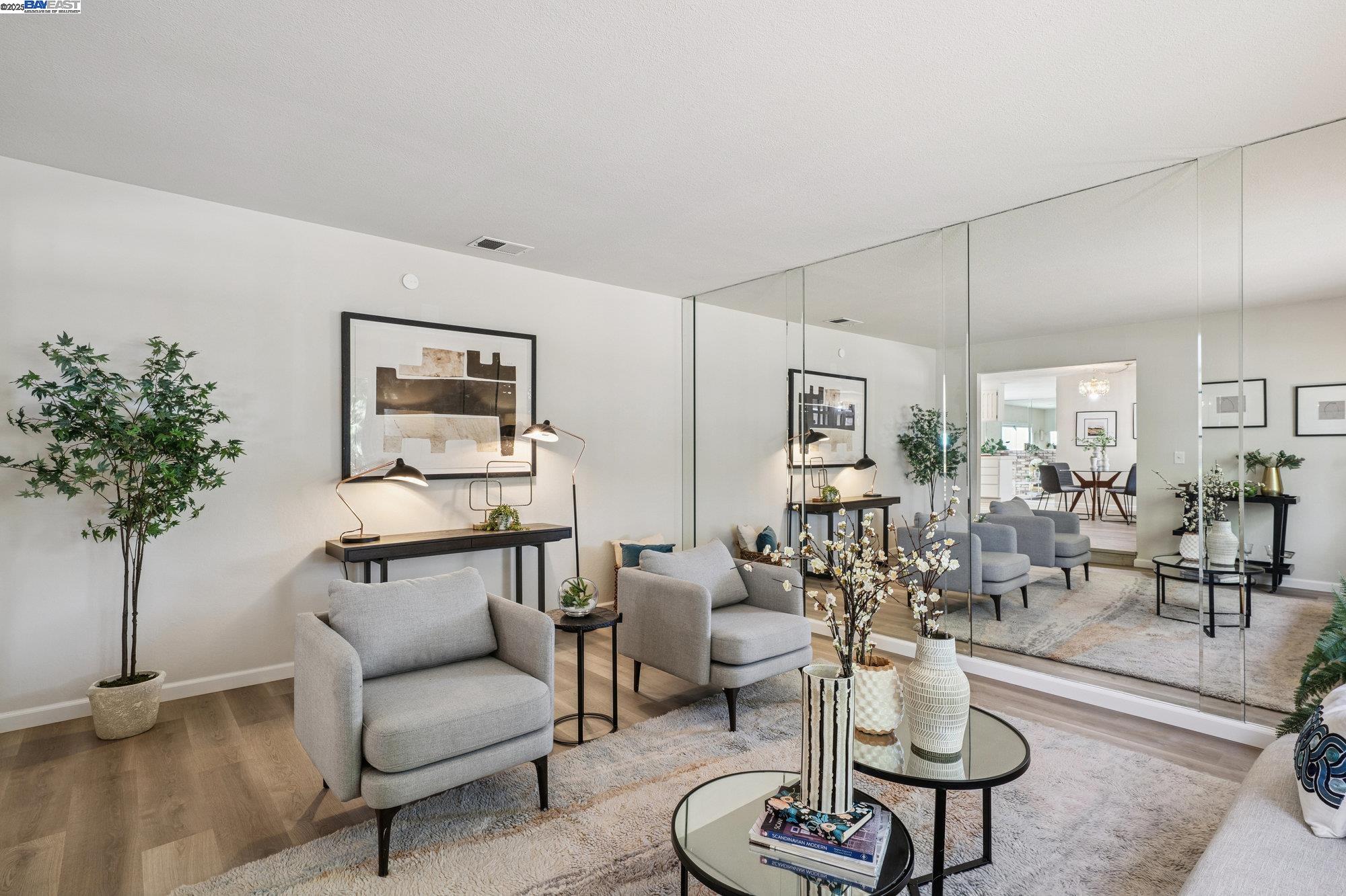 Detail Gallery Image 5 of 41 For 4165 Lo Bue Way, San Jose,  CA 95111 - 4 Beds | 2 Baths