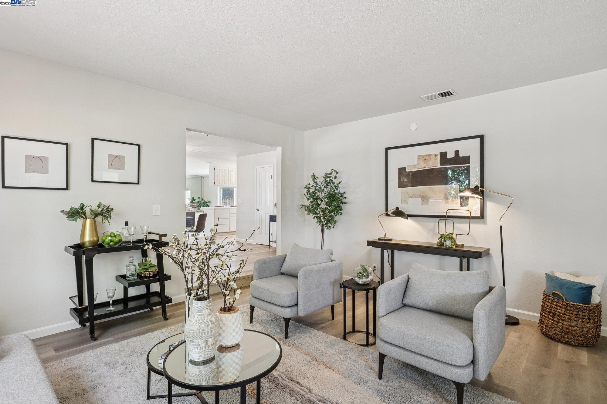 Detail Gallery Image 6 of 41 For 4165 Lo Bue Way, San Jose,  CA 95111 - 4 Beds | 2 Baths