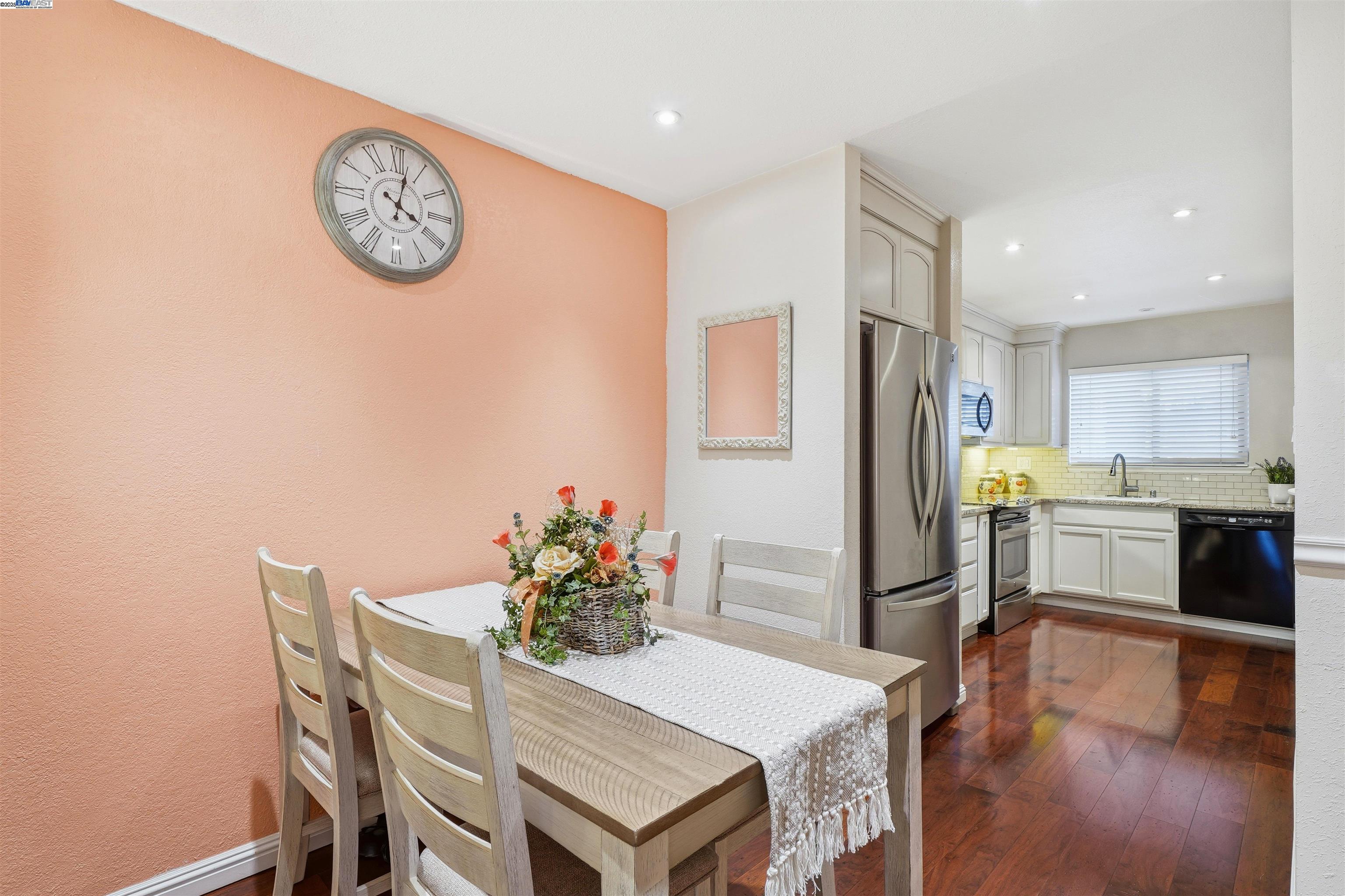 Detail Gallery Image 17 of 35 For 8985 Alcosta Blvd #162,  San Ramon,  CA 94583 - 2 Beds | 2/1 Baths