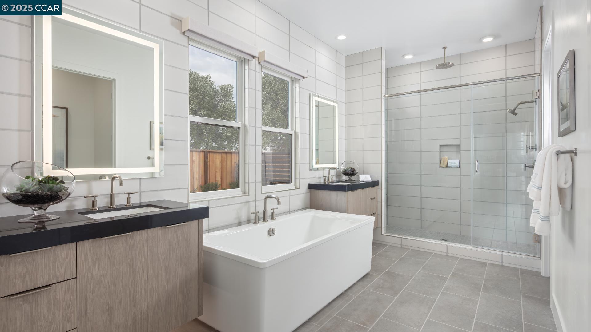 Detail Gallery Image 8 of 32 For 3311 Boca Way, Tracy,  CA 95377 - 3 Beds | 3 Baths