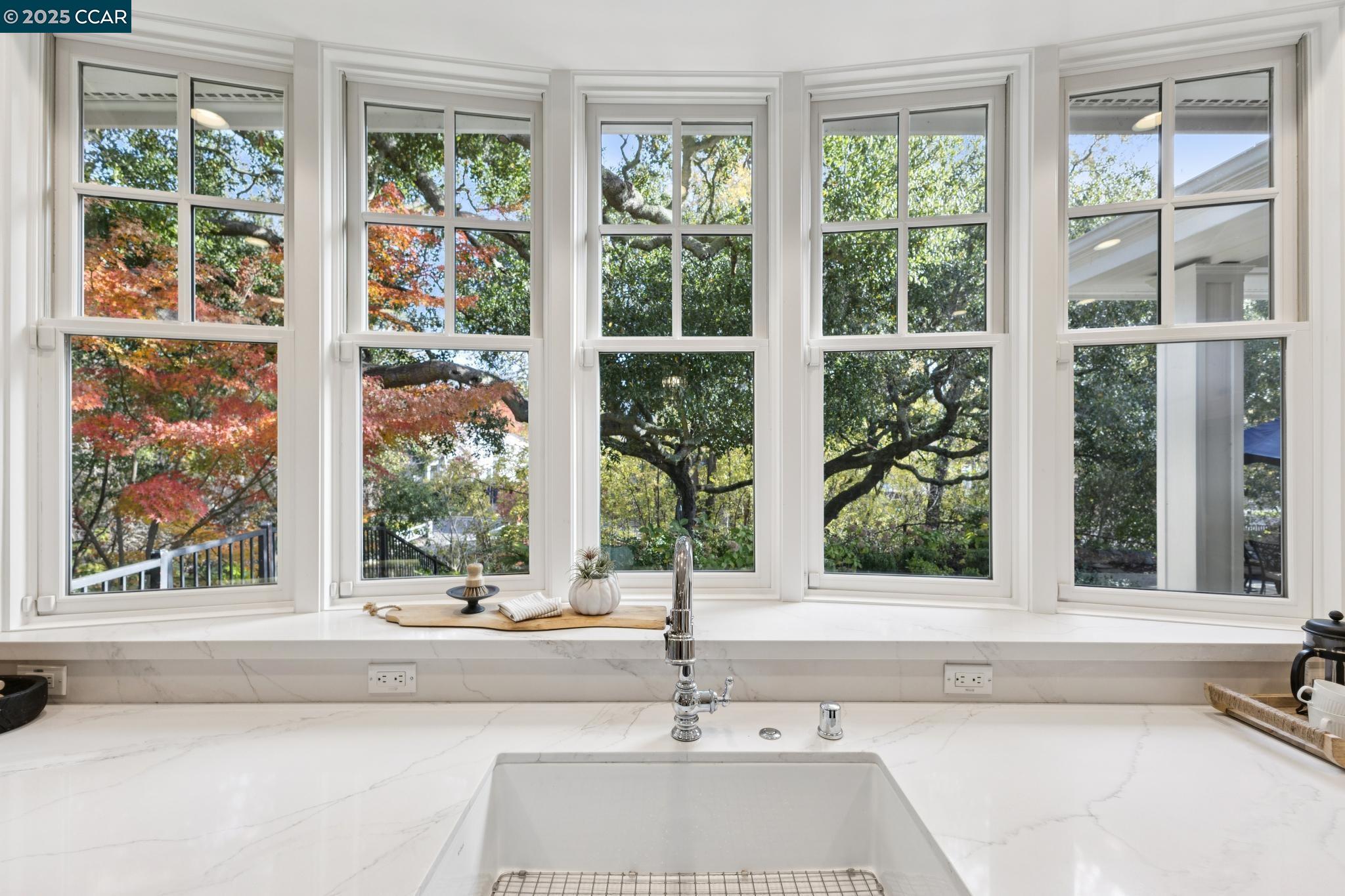 Detail Gallery Image 17 of 60 For 3656 Old Blackhawk Rd, Danville,  CA 94506 - 5 Beds | 5/1 Baths