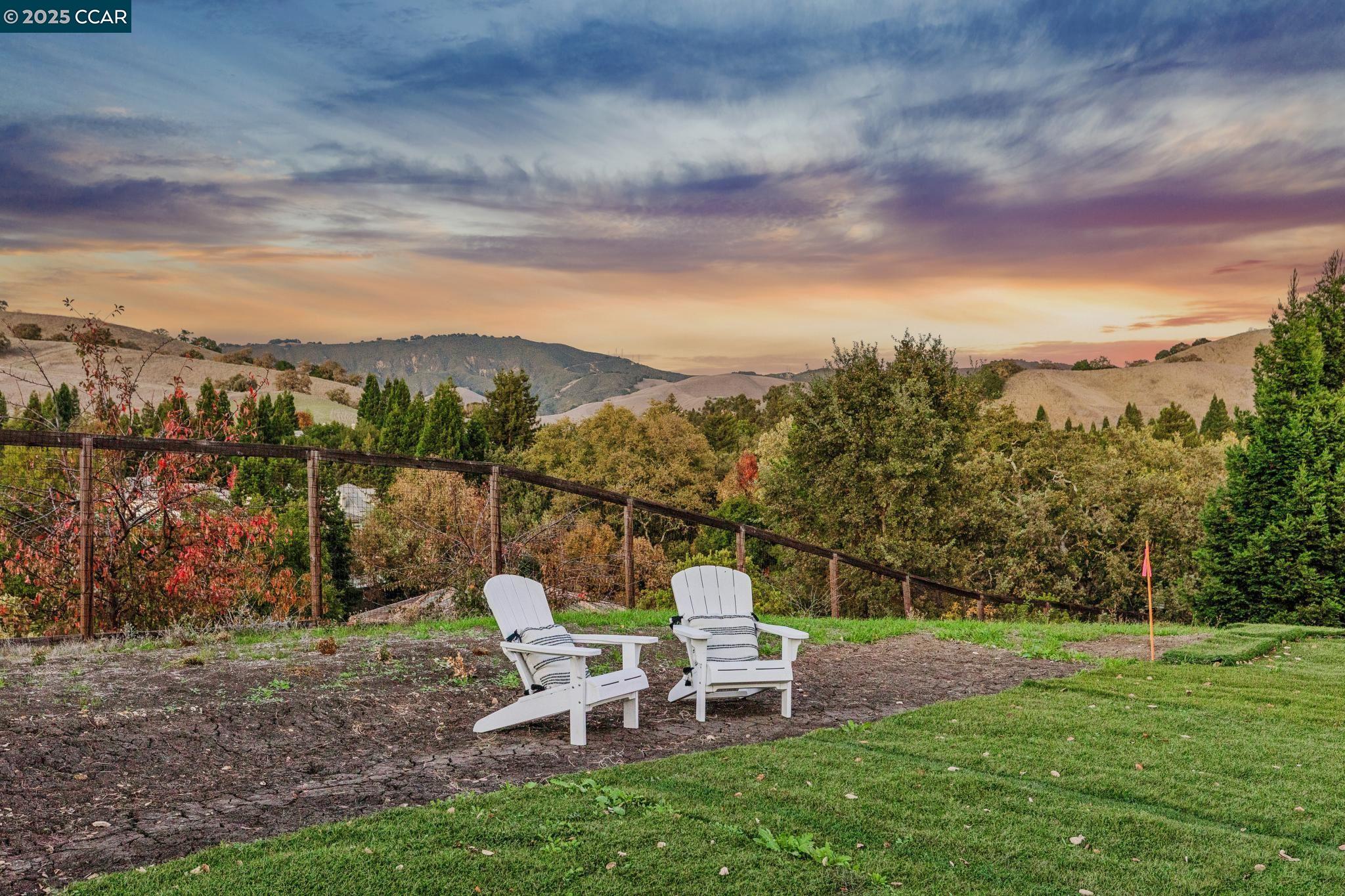 Detail Gallery Image 19 of 21 For 3656 Old Blackhawk Rd, Danville,  CA 94506 - 5 Beds | 5/1 Baths