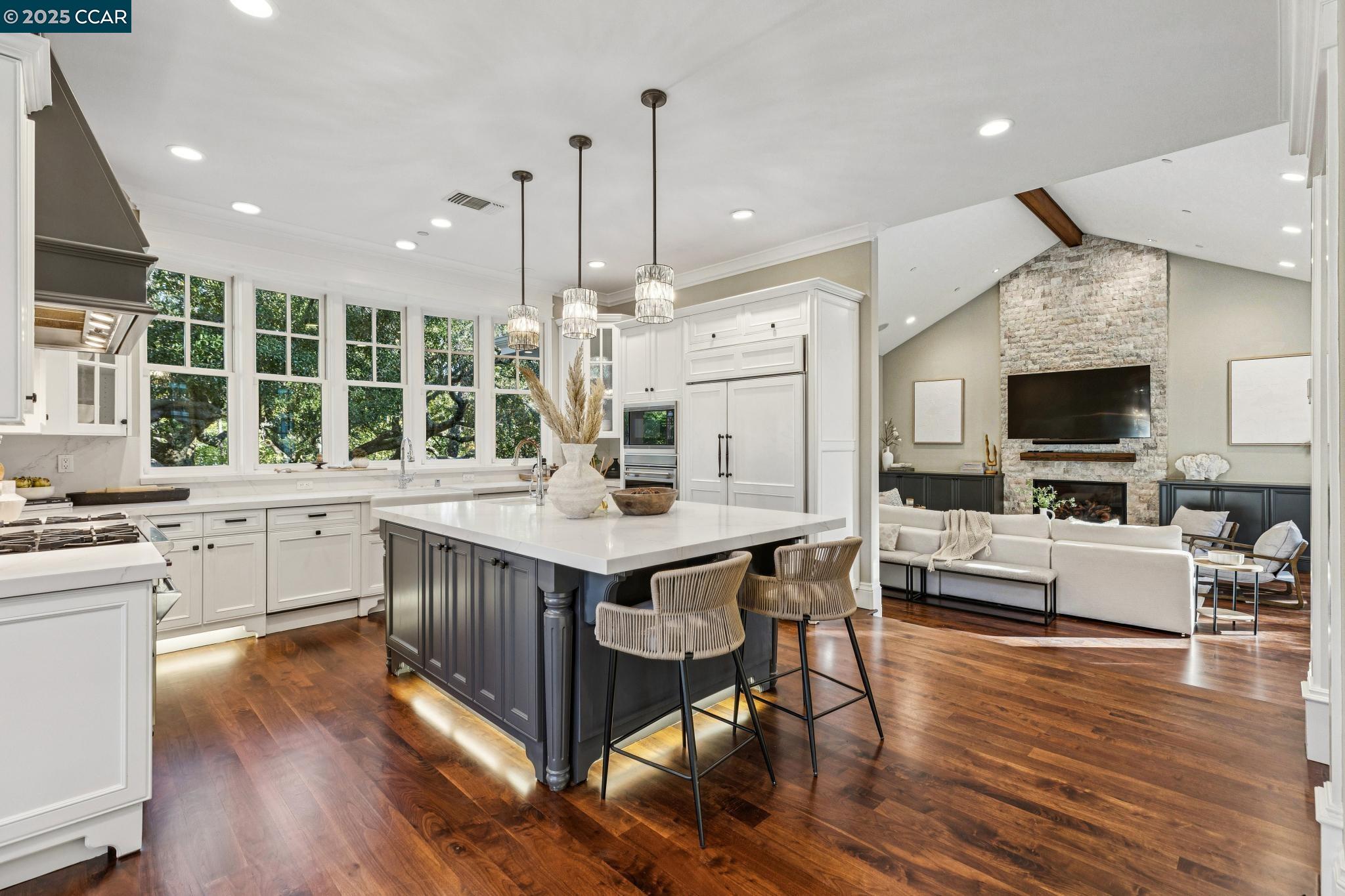 Detail Gallery Image 10 of 21 For 3656 Old Blackhawk Rd, Danville,  CA 94506 - 5 Beds | 5/1 Baths