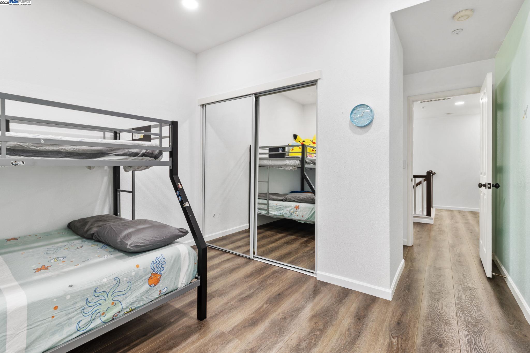 Detail Gallery Image 18 of 36 For 4052 Ghiotti Ct, Pleasanton,  CA 94588 - 2 Beds | 2/1 Baths