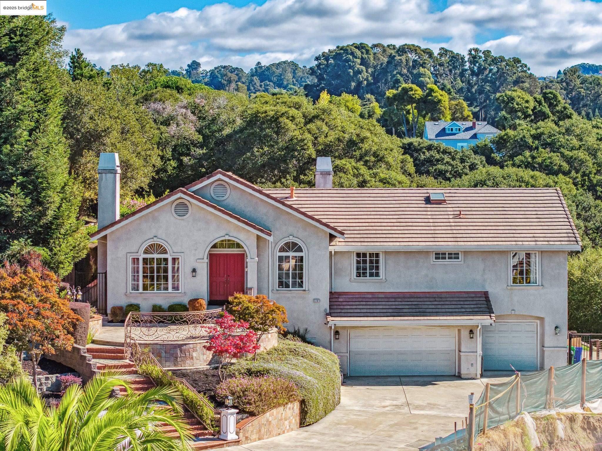 Front Image Thumbnail for EB41117096