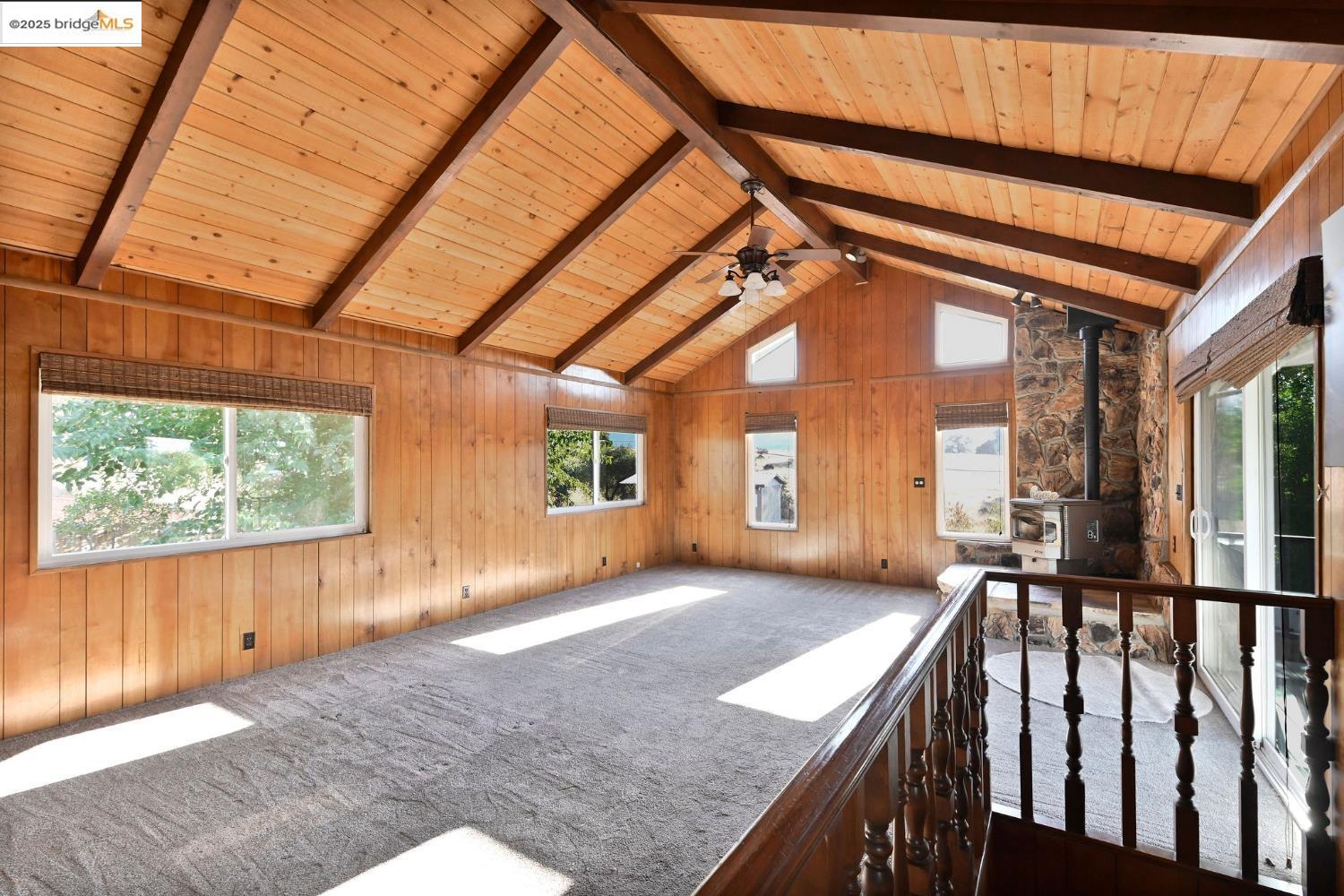 Detail Gallery Image 12 of 24 For 407 Toyanza, San Andreas,  CA 95249 - 3 Beds | 2 Baths