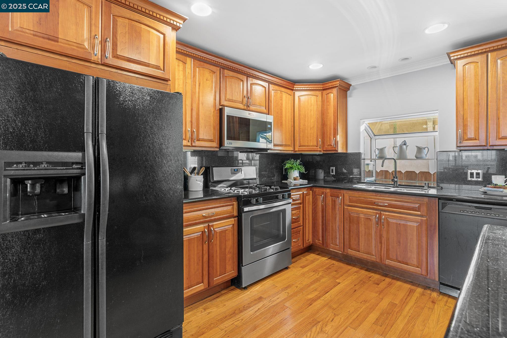 Detail Gallery Image 20 of 50 For 1939 20th St, San Pablo,  CA 94806 - 3 Beds | 2 Baths