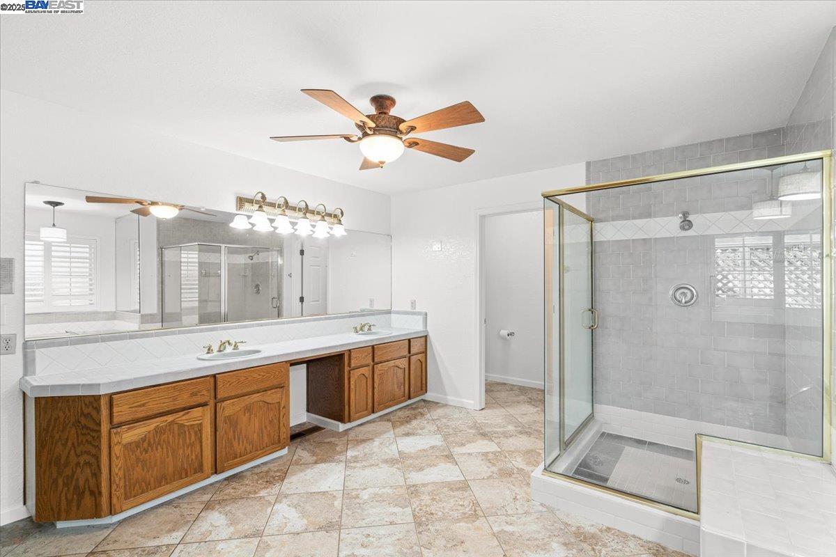 Detail Gallery Image 22 of 49 For 27000 S Hillview St, Tracy,  CA 95304 - 4 Beds | 3 Baths