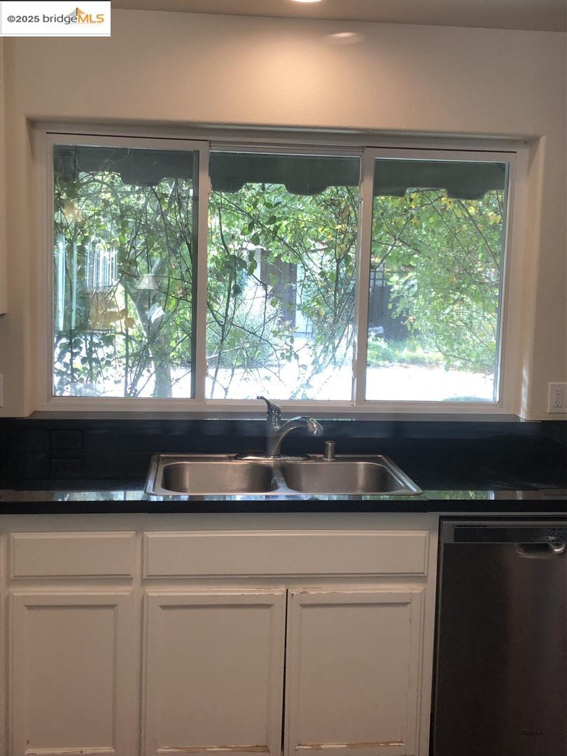 Detail Gallery Image 22 of 59 For 4088 Hackberry Pl, Davis,  CA 95618 - 3 Beds | 2 Baths