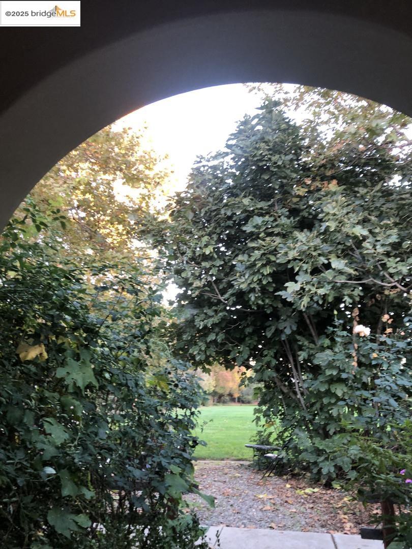 Detail Gallery Image 5 of 59 For 4088 Hackberry Pl, Davis,  CA 95618 - 3 Beds | 2 Baths