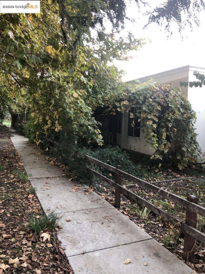 Detail Gallery Image 8 of 59 For 4088 Hackberry Pl, Davis,  CA 95618 - 3 Beds | 2 Baths