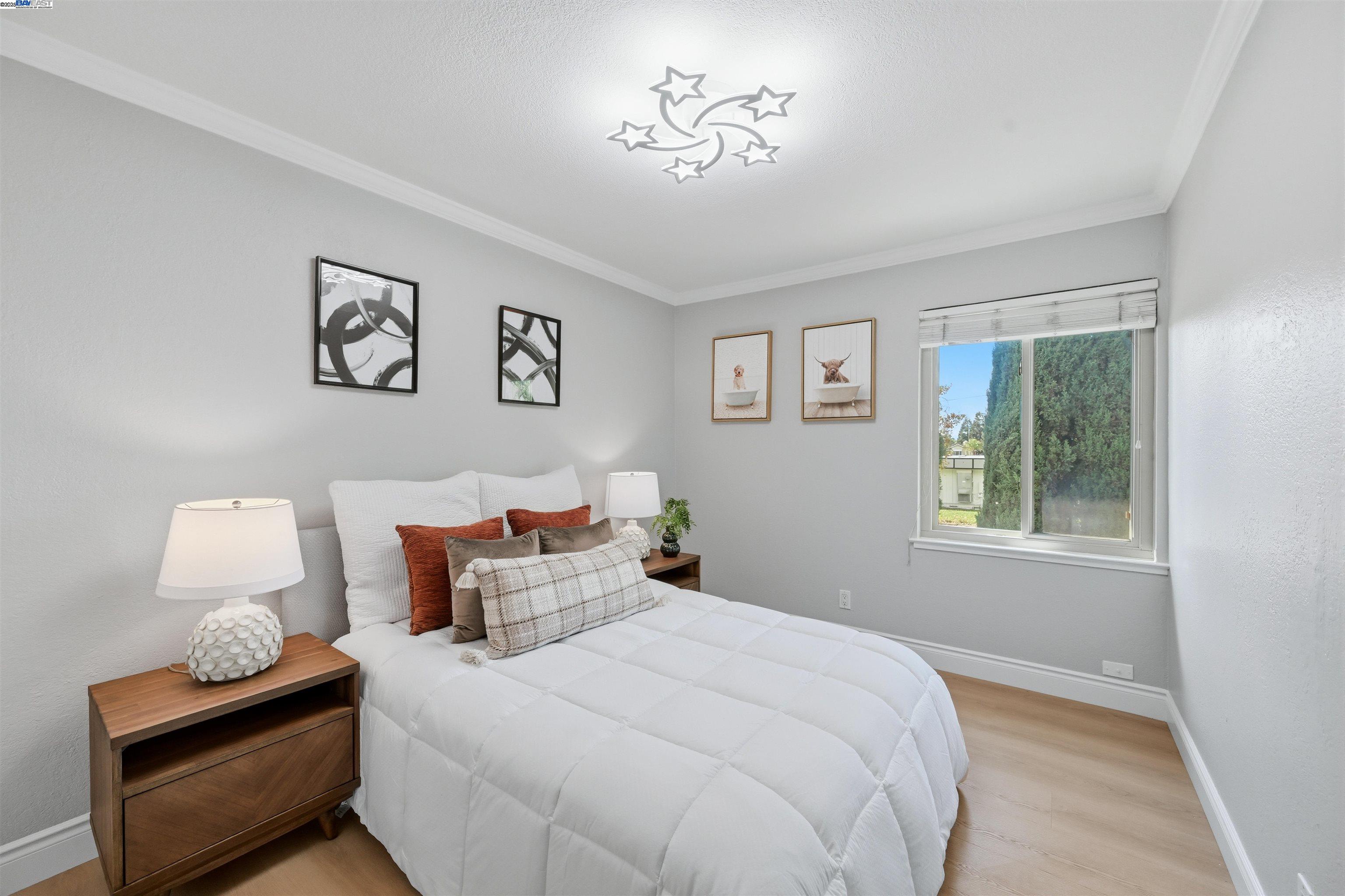 Detail Gallery Image 21 of 37 For 707 Sandpiper Cmn, Livermore,  CA 94551 - 3 Beds | 1/1 Baths