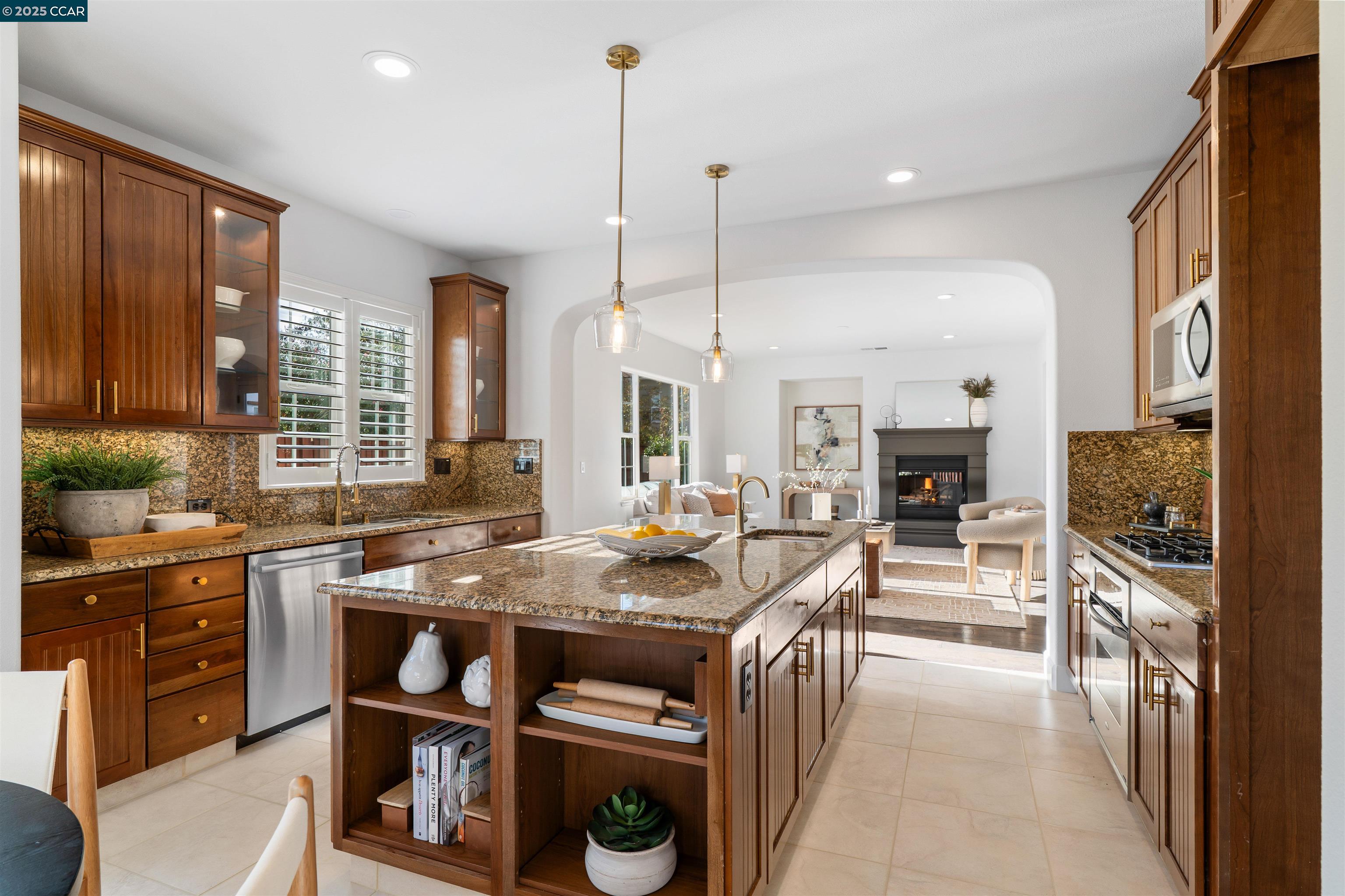 Detail Gallery Image 11 of 40 For 108 Geranium Ct, San Ramon,  CA 94582 - 3 Beds | 2/1 Baths