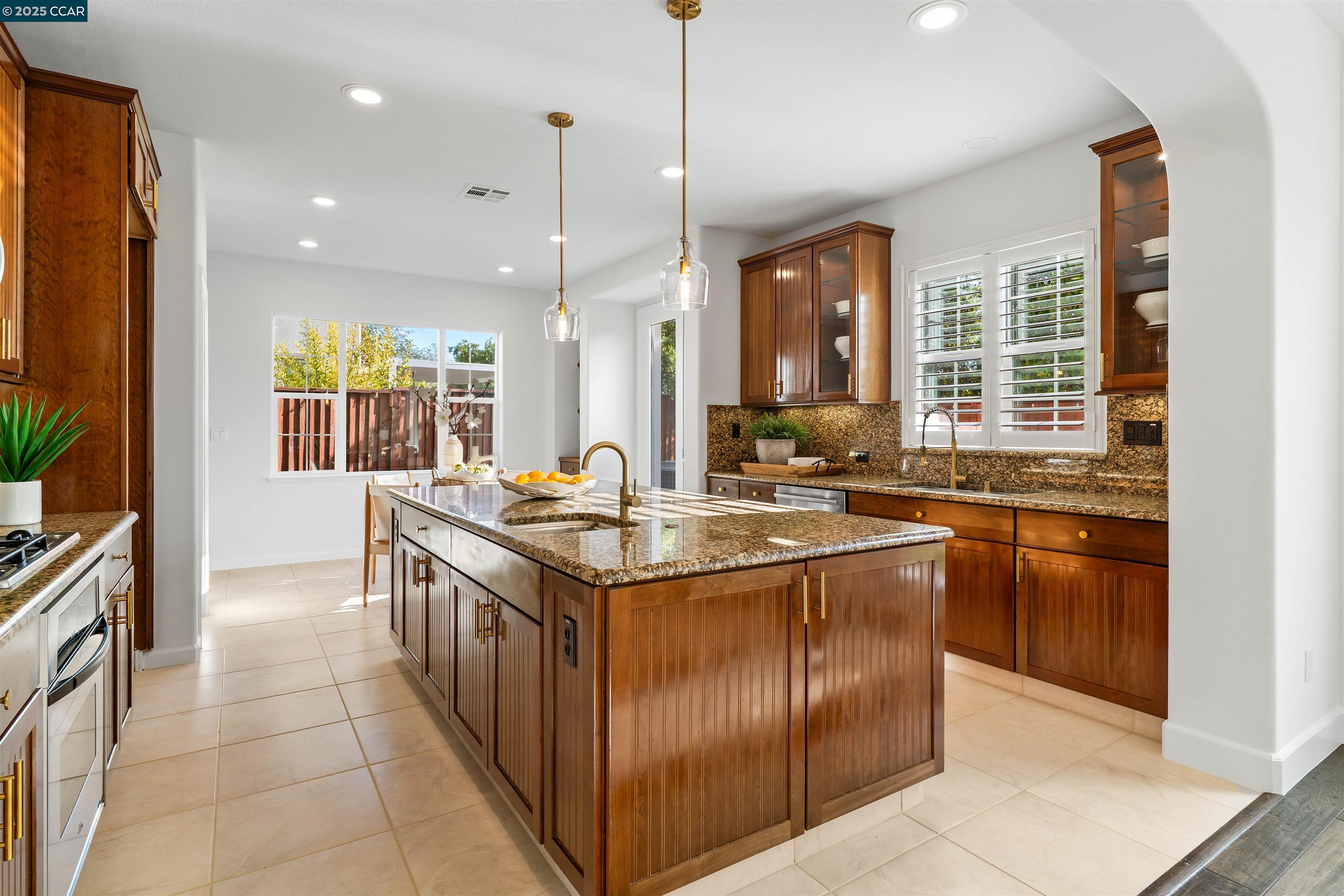 Detail Gallery Image 9 of 40 For 108 Geranium Ct, San Ramon,  CA 94582 - 3 Beds | 2/1 Baths