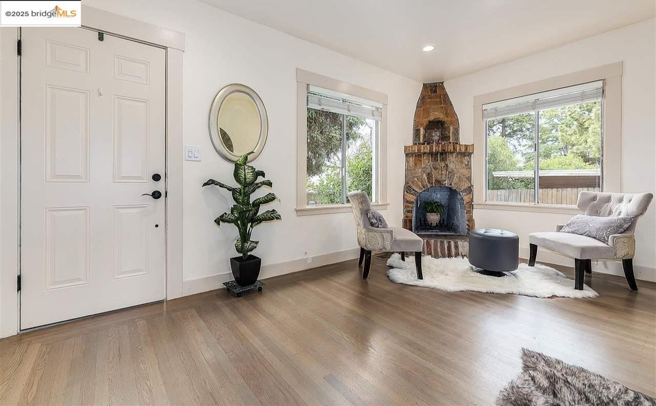 Detail Gallery Image 13 of 13 For 6454 Mokelumne Ave, Oakland,  CA 94605 - 2 Beds | 1 Baths