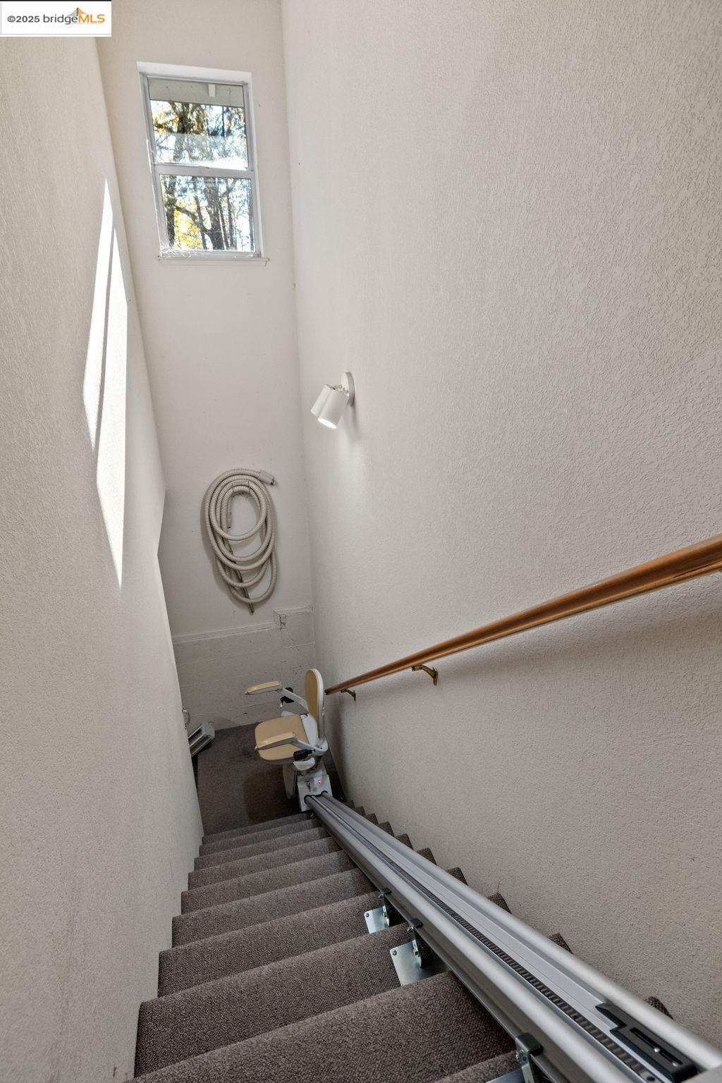 Detail Gallery Image 13 of 60 For 19621 Cottonwood St, Groveland,  CA 95321-9372 - 3 Beds | 2 Baths