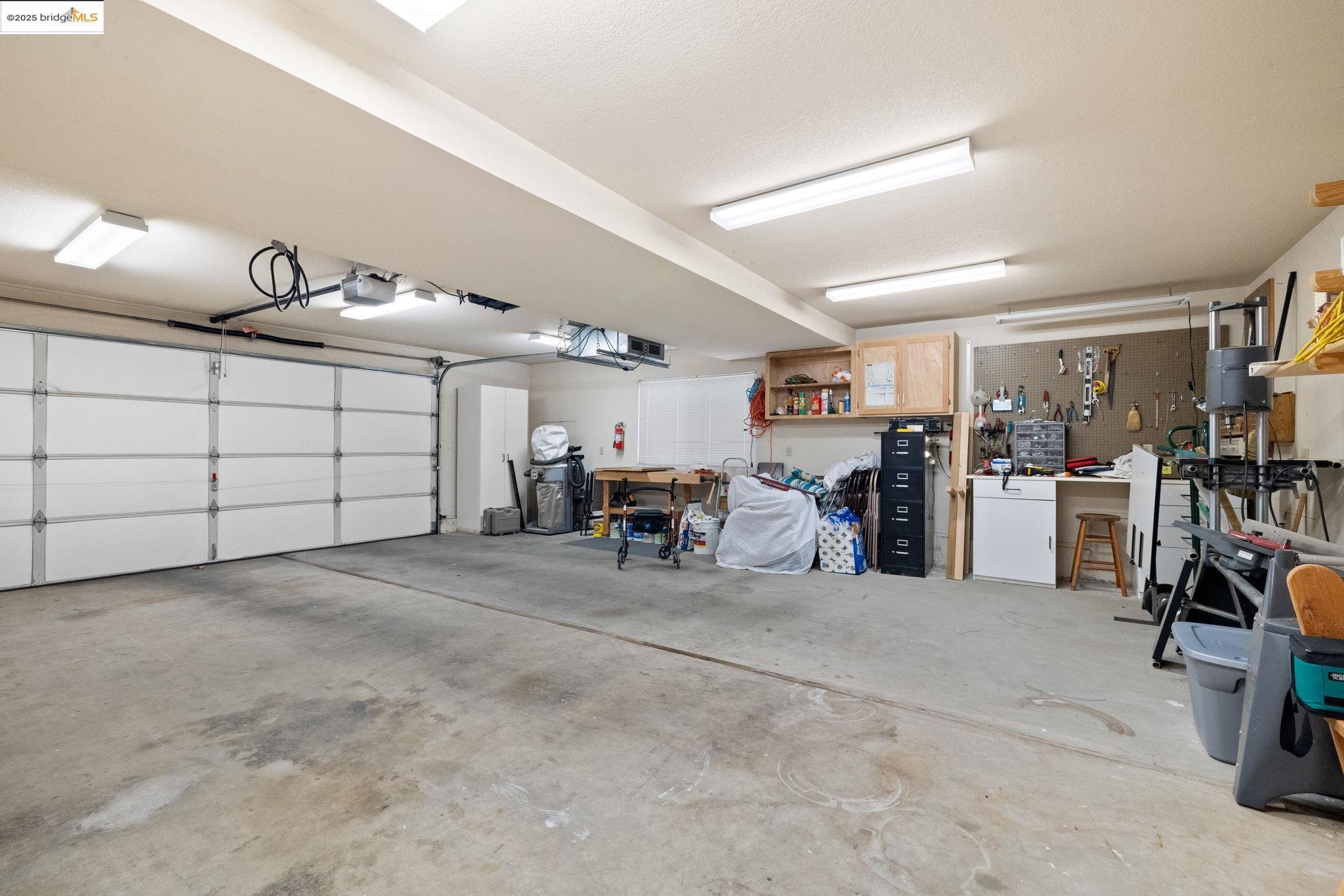 Detail Gallery Image 15 of 60 For 19621 Cottonwood St, Groveland,  CA 95321-9372 - 3 Beds | 2 Baths