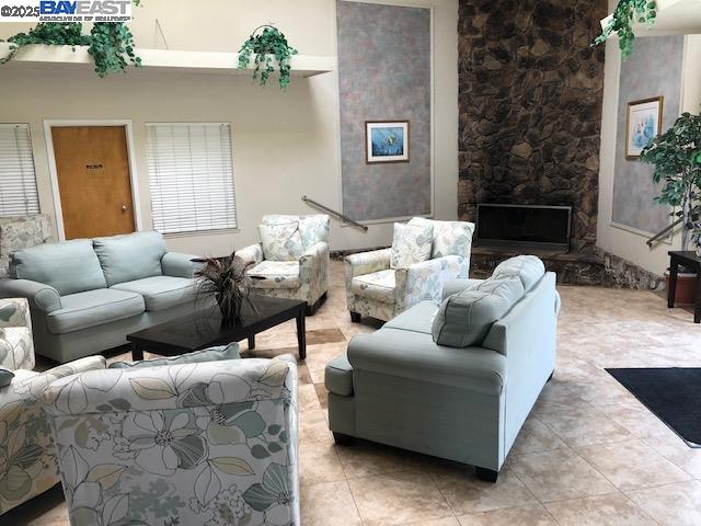 Detail Gallery Image 40 of 44 For 324 Waikiki Circle, Union City,  CA 94587 - 2 Beds | 2 Baths