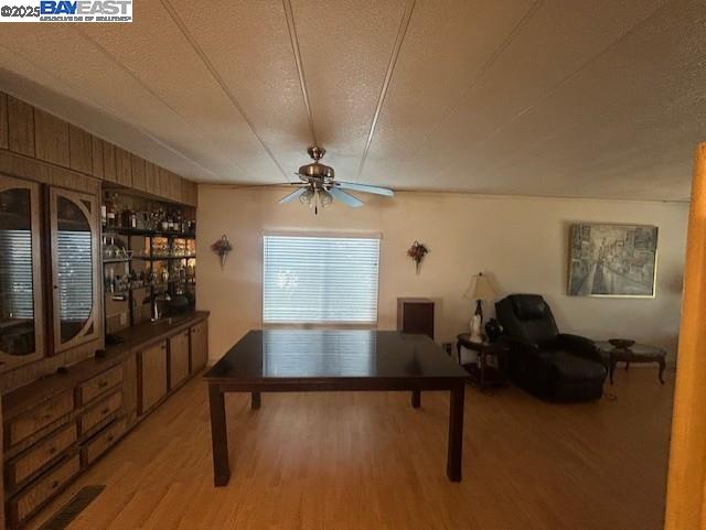 Detail Gallery Image 7 of 44 For 324 Waikiki Circle, Union City,  CA 94587 - 2 Beds | 2 Baths