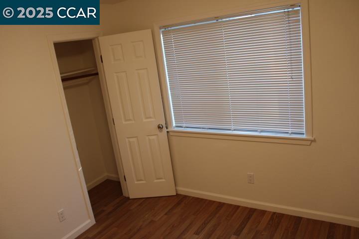 Detail Gallery Image 13 of 18 For 827 33rd St #827,  Richmond,  CA 94804 - 2 Beds | 1 Baths
