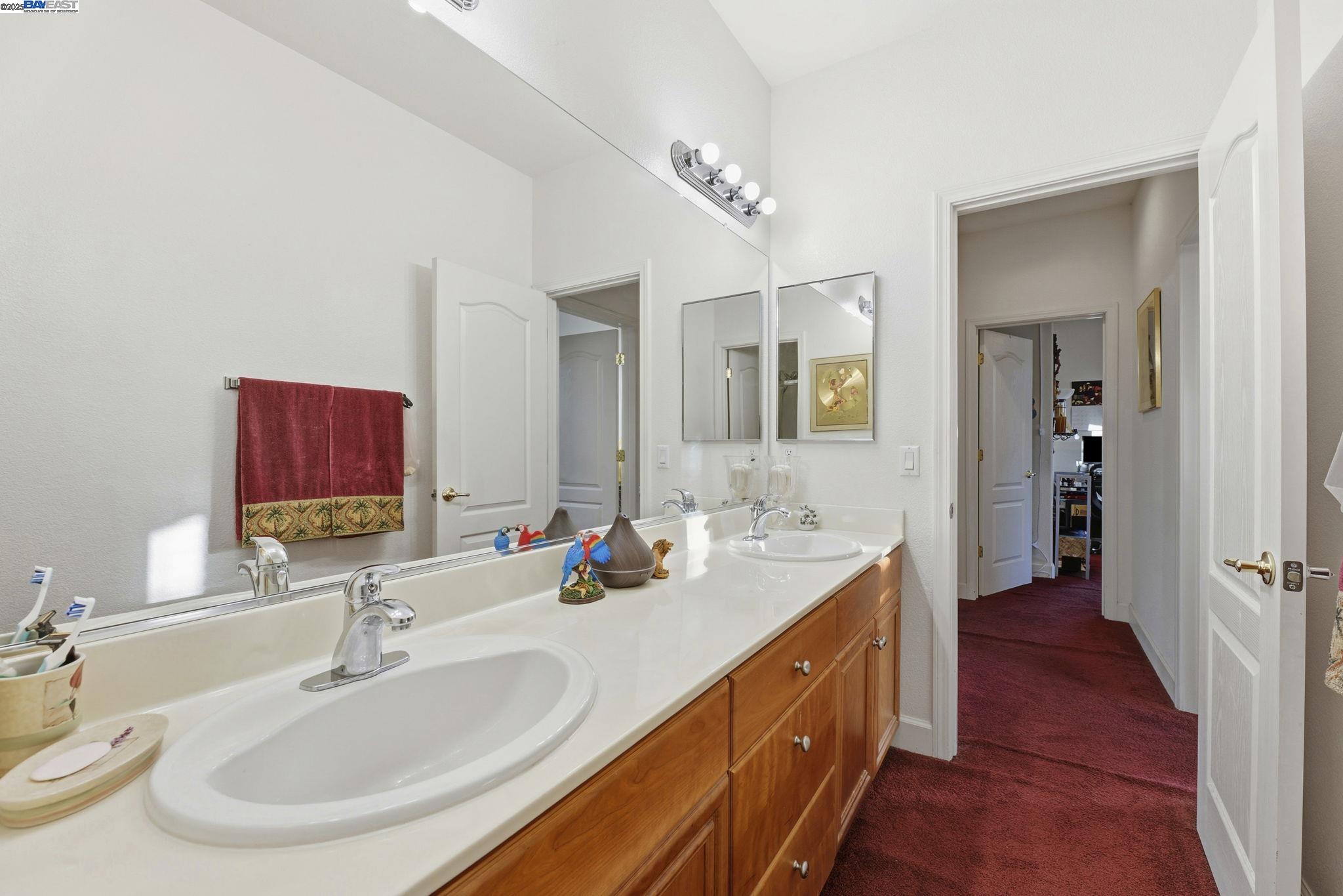 Detail Gallery Image 41 of 53 For 1136 Taraya Ter, Hercules,  CA 94547 - 4 Beds | 4/1 Baths