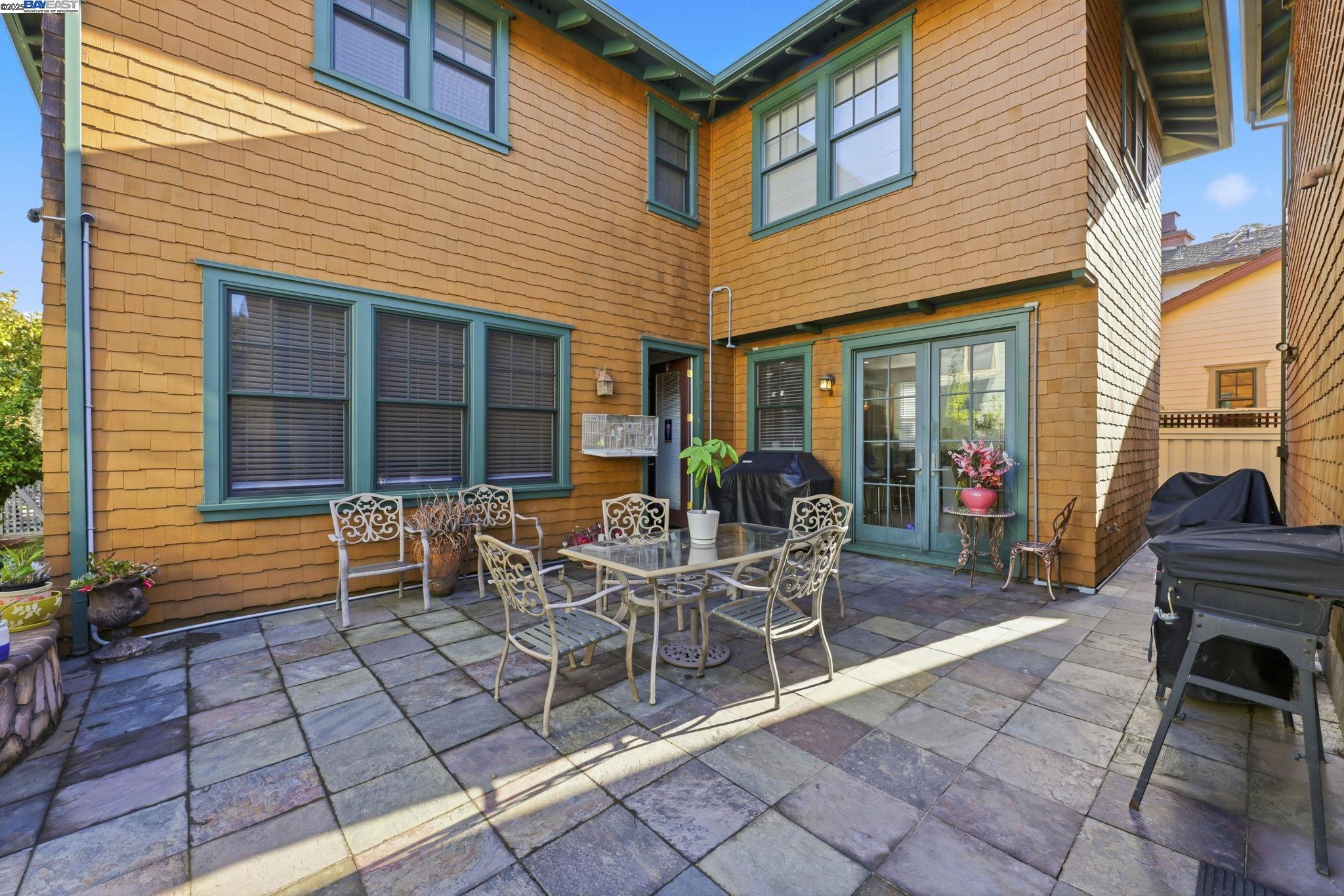 Detail Gallery Image 47 of 53 For 1136 Taraya Ter, Hercules,  CA 94547 - 4 Beds | 4/1 Baths