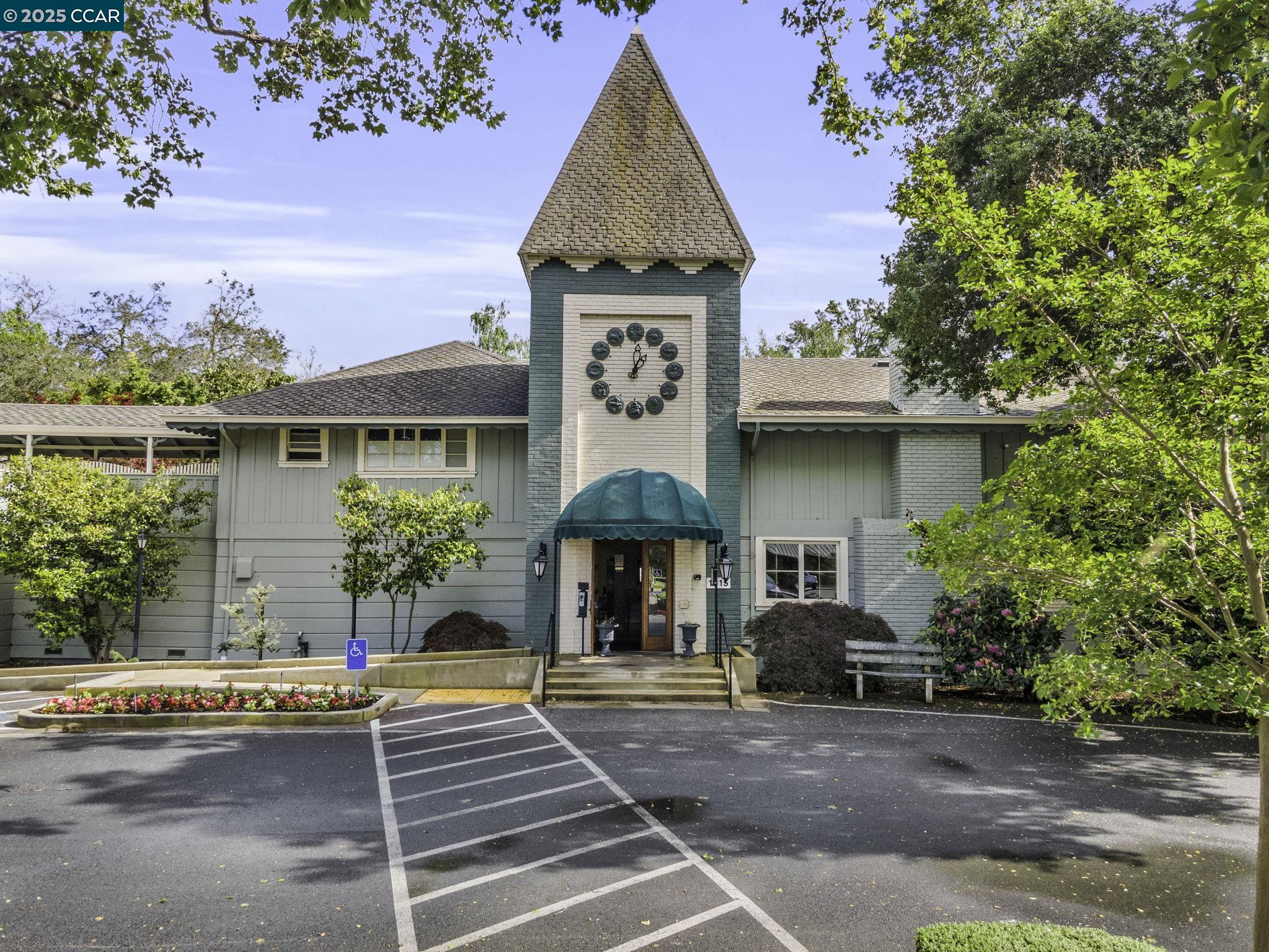 Detail Gallery Image 49 of 49 For 1216 Fairlawn Ct #8,  Walnut Creek,  CA 94595 - 2 Beds | 2 Baths