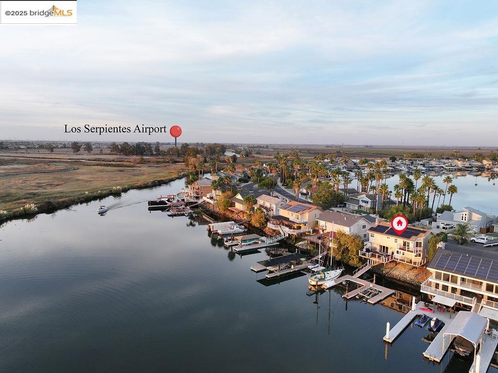 Detail Gallery Image 29 of 32 For 4930 Discovery Pt, Discovery Bay,  CA 94505 - 4 Beds | 2/1 Baths