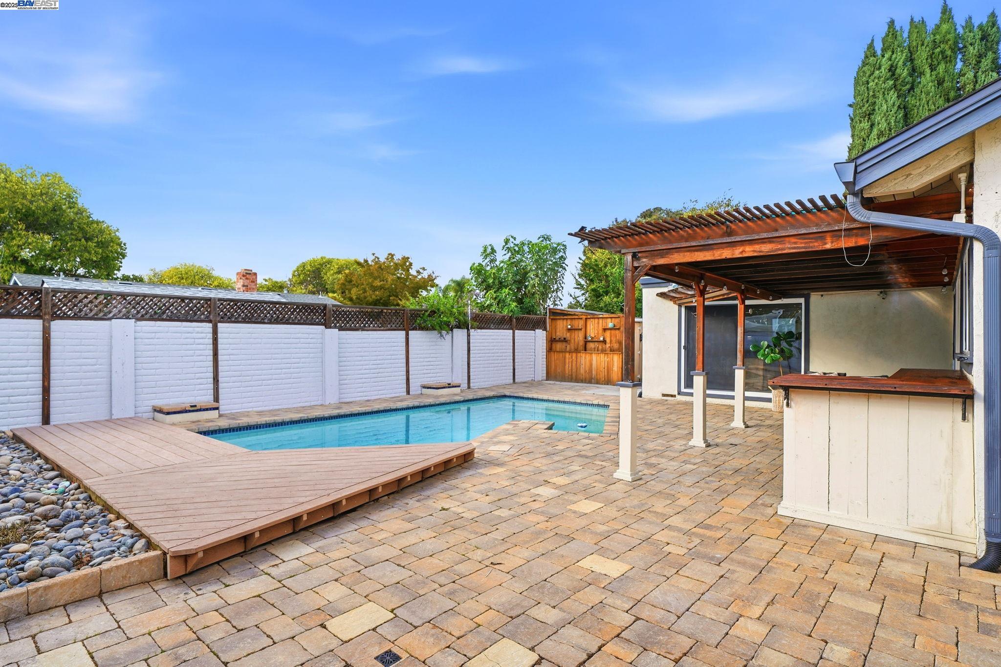 Detail Gallery Image 35 of 41 For 668 Buckeye Drive, Livermore,  CA 94551 - 3 Beds | 2 Baths