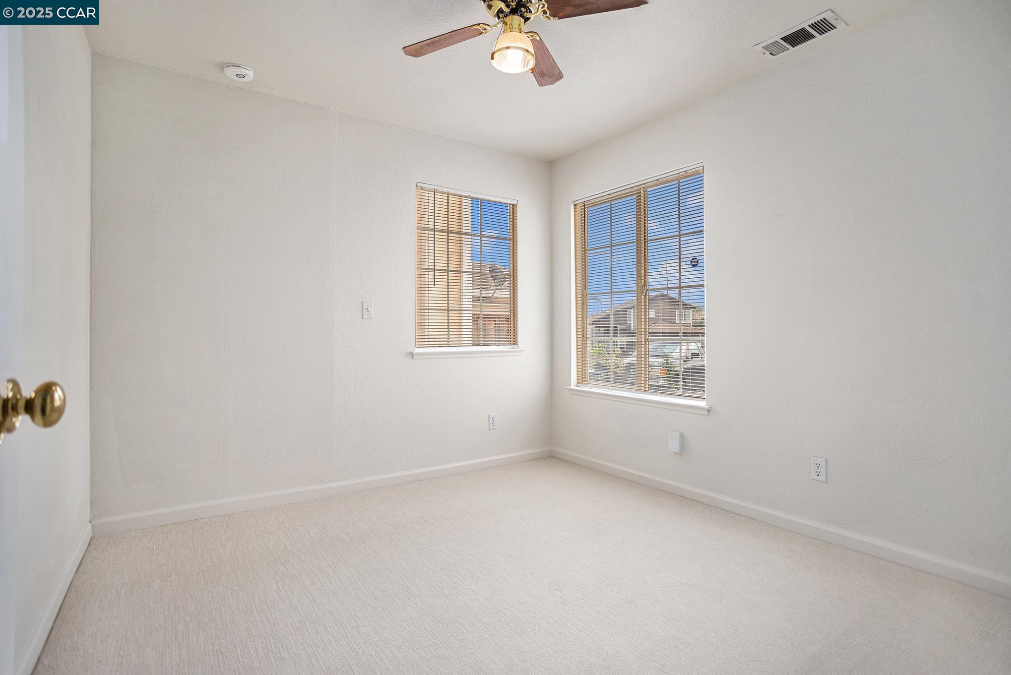 Detail Gallery Image 22 of 31 For 4334 Wallaby Ct, Antioch,  CA 94531 - 4 Beds | 3 Baths