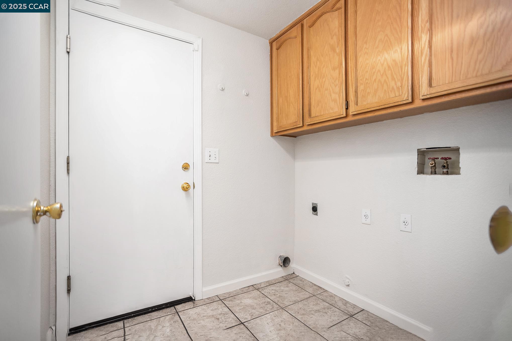 Detail Gallery Image 24 of 31 For 4334 Wallaby Ct, Antioch,  CA 94531 - 4 Beds | 3 Baths