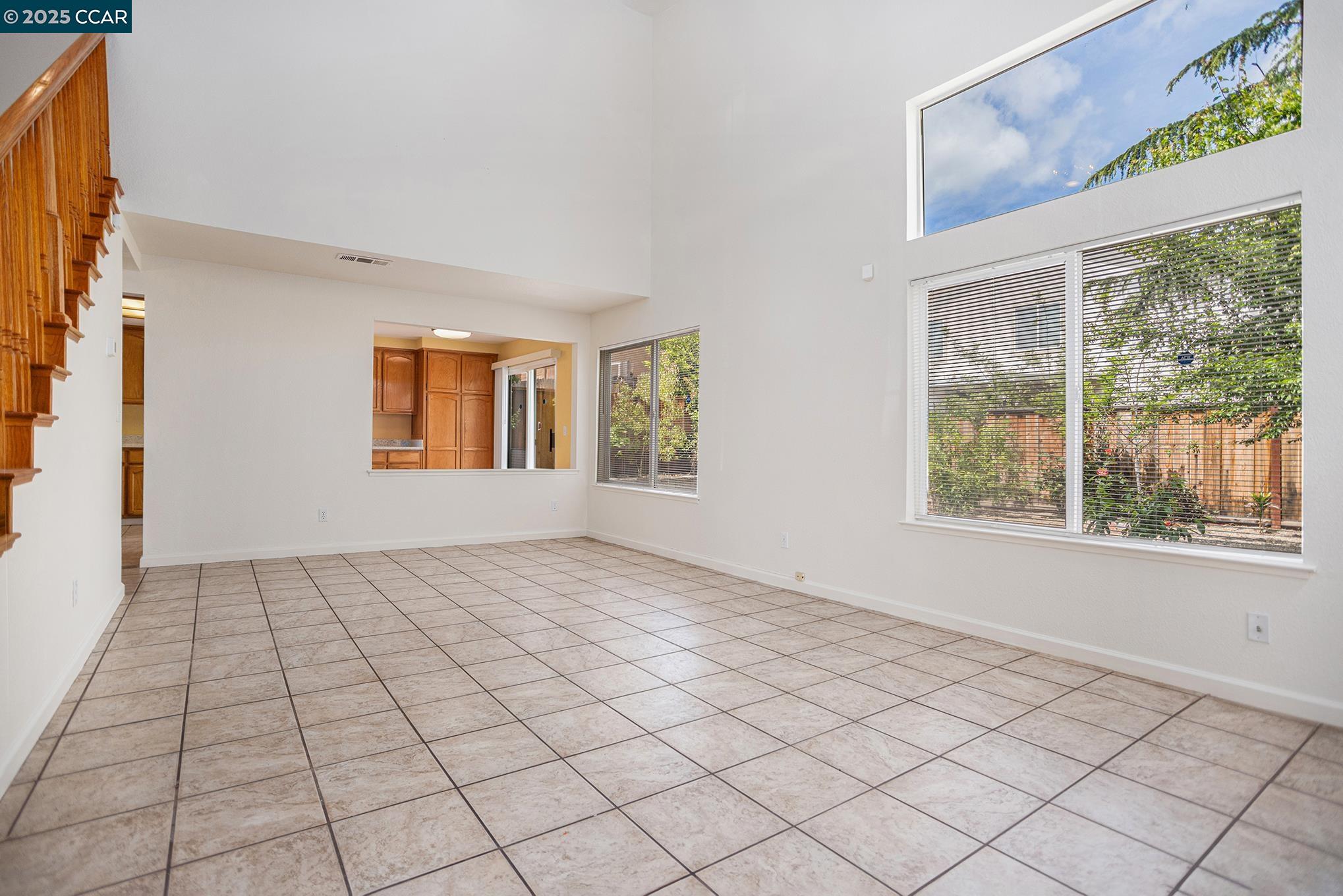 Detail Gallery Image 4 of 31 For 4334 Wallaby Ct, Antioch,  CA 94531 - 4 Beds | 3 Baths