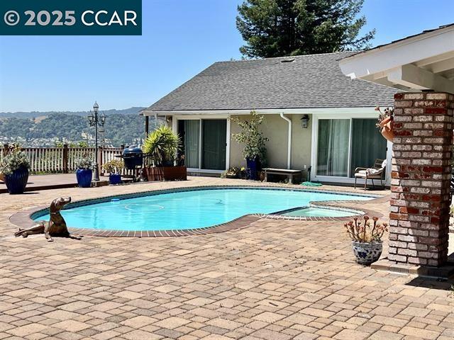 Detail Gallery Image 17 of 17 For 35.5 Kent Ct., Moraga,  CA 94556 - 2 Beds | 1 Baths