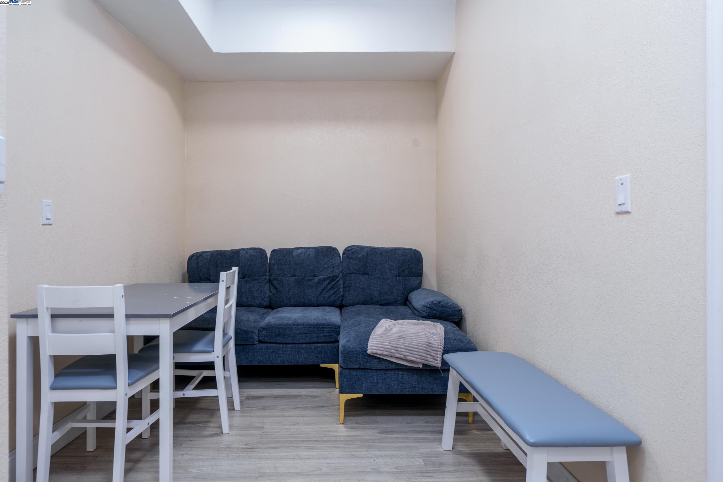 Detail Gallery Image 25 of 28 For 7691 Church Street #B,  Gilroy,  CA 95020 - 4 Beds | 3/1 Baths