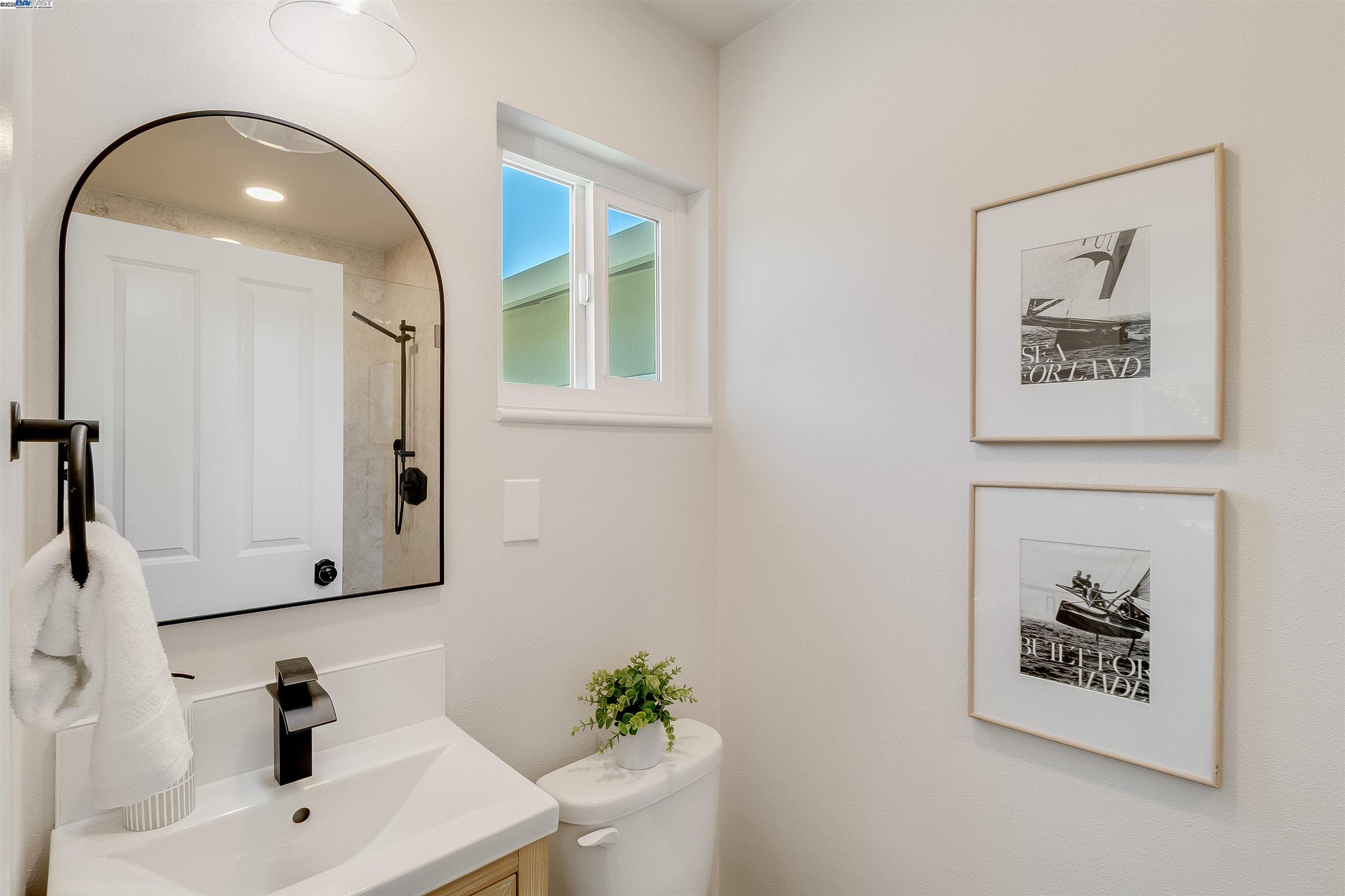 Detail Gallery Image 37 of 52 For 736 Adams Ave, Livermore,  CA 94550 - 3 Beds | 2 Baths
