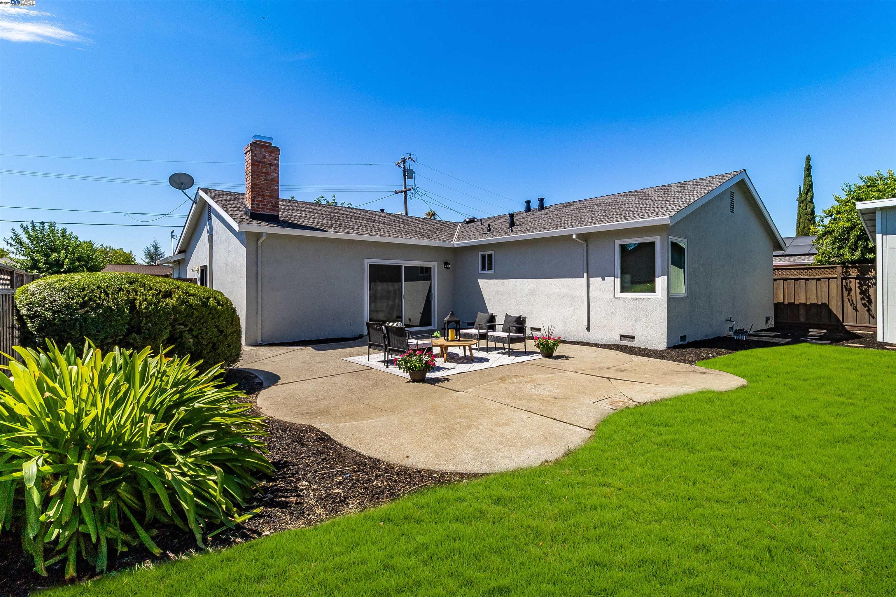 Detail Gallery Image 41 of 52 For 736 Adams Ave, Livermore,  CA 94550 - 3 Beds | 2 Baths