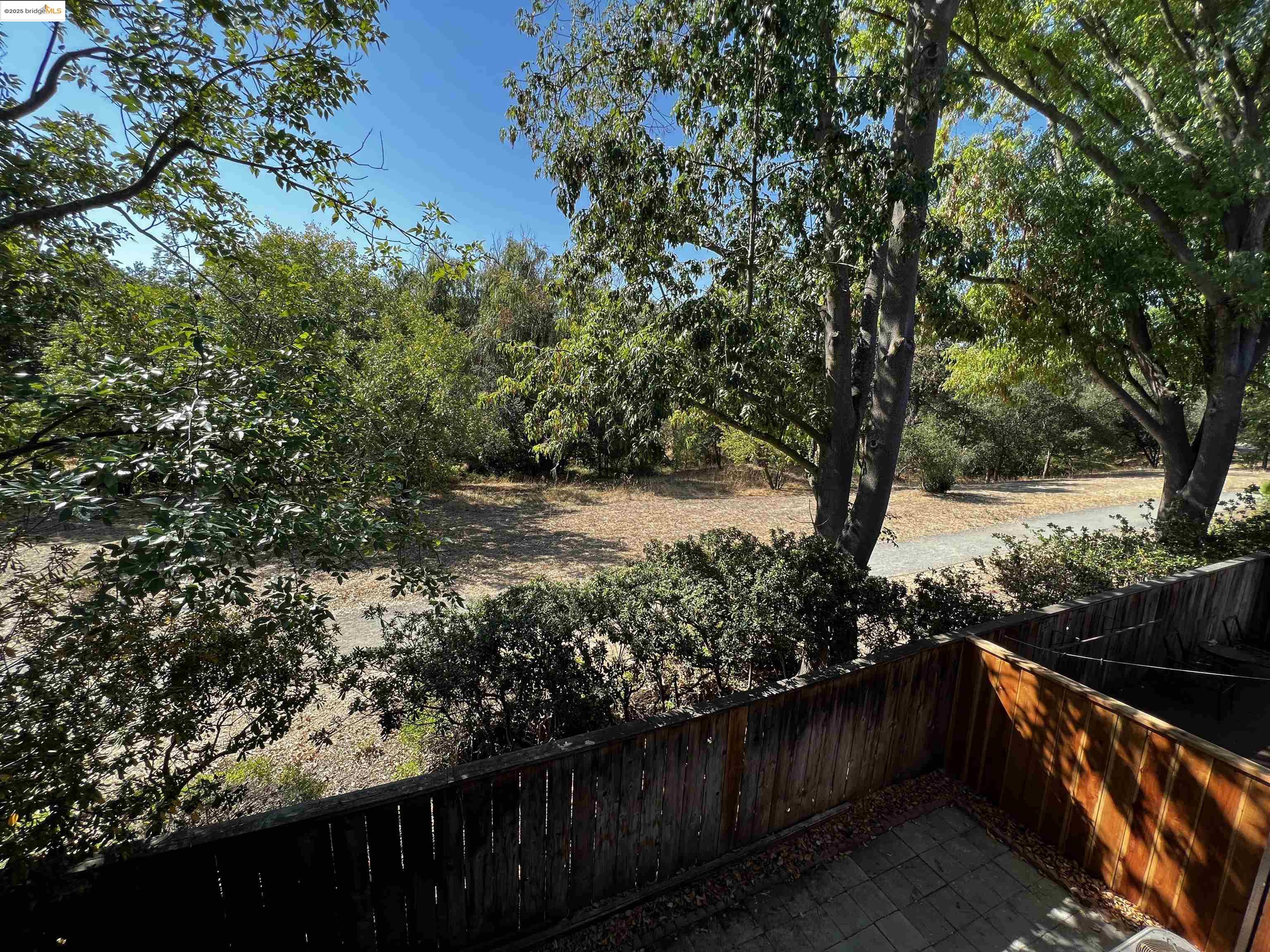 Detail Gallery Image 20 of 22 For 1455 Latour Lane #20,  Concord,  CA 94521 - 2 Beds | 1 Baths