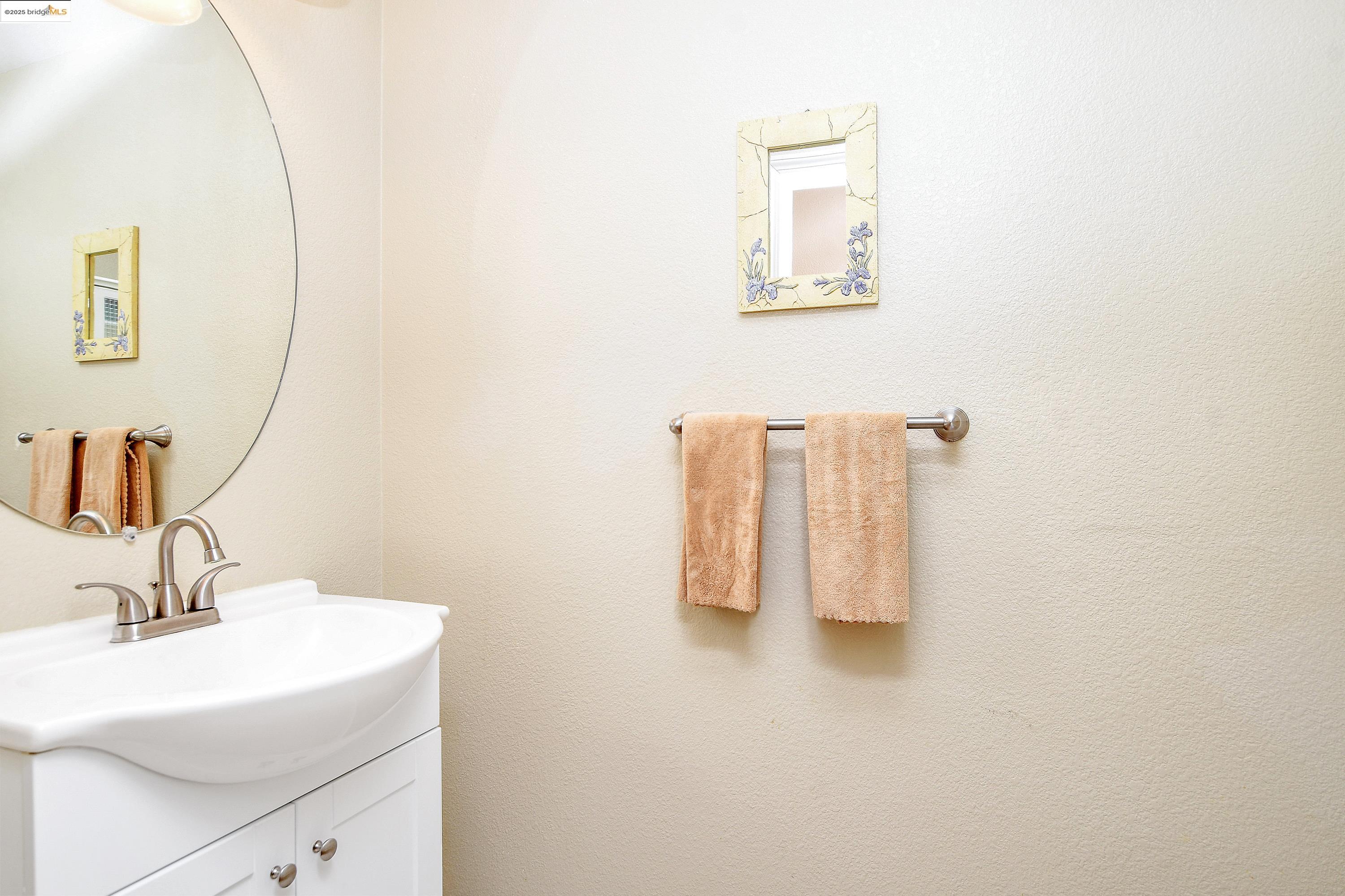 Detail Gallery Image 13 of 35 For 117 Havenwood Ave, Brentwood,  CA 94513 - 4 Beds | 2/1 Baths