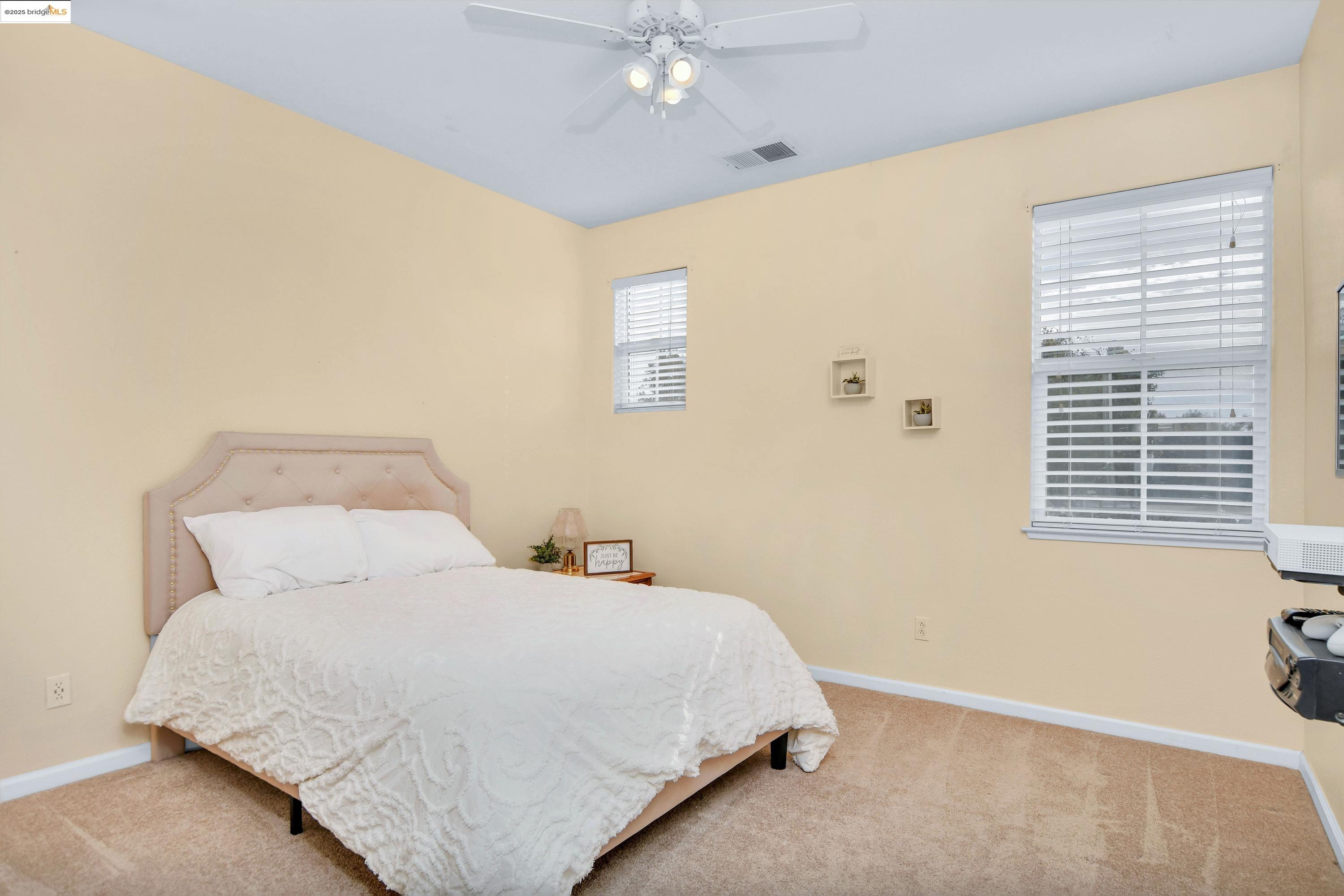 Detail Gallery Image 14 of 35 For 117 Havenwood Ave, Brentwood,  CA 94513 - 4 Beds | 2/1 Baths