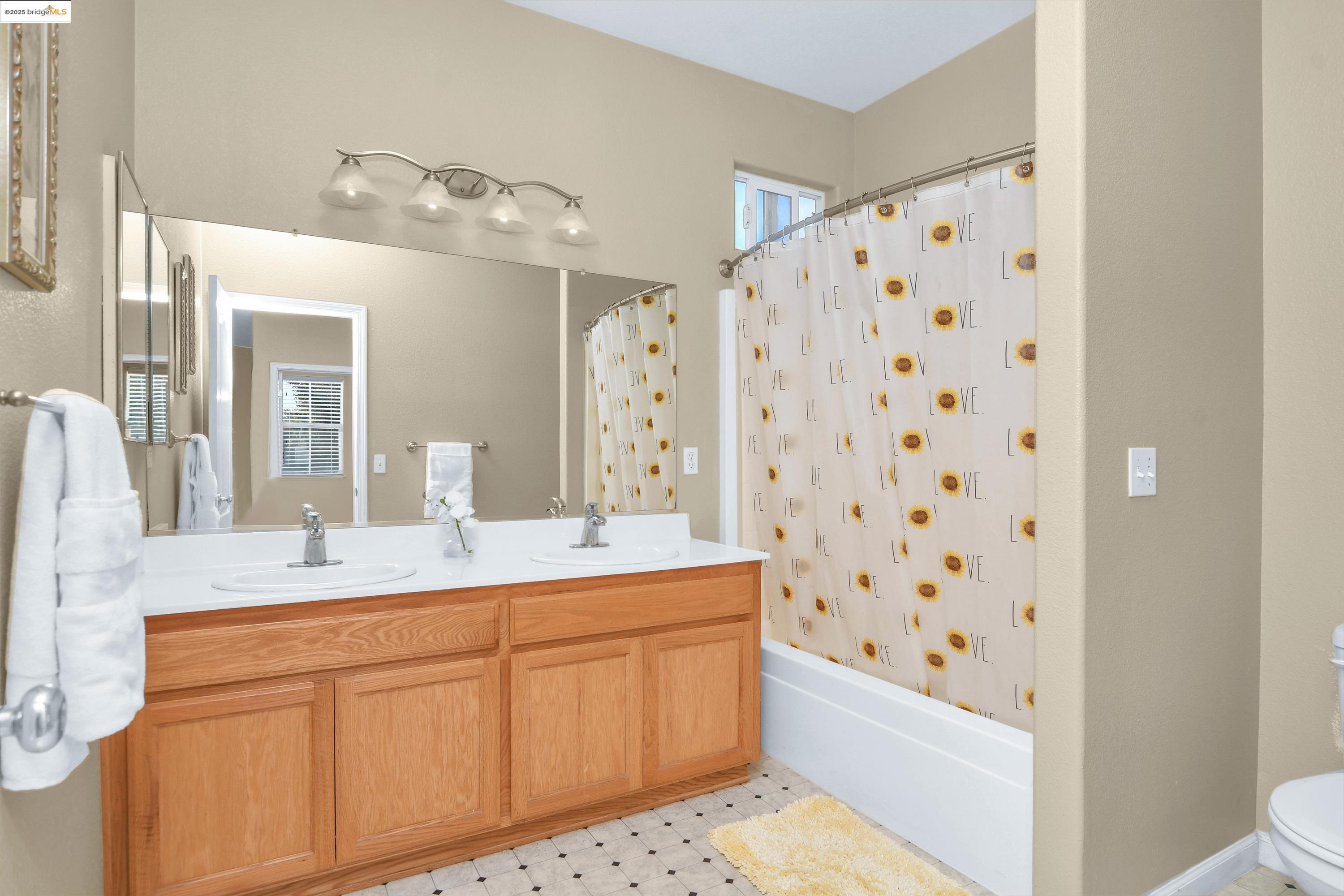 Detail Gallery Image 22 of 35 For 117 Havenwood Ave, Brentwood,  CA 94513 - 4 Beds | 2/1 Baths