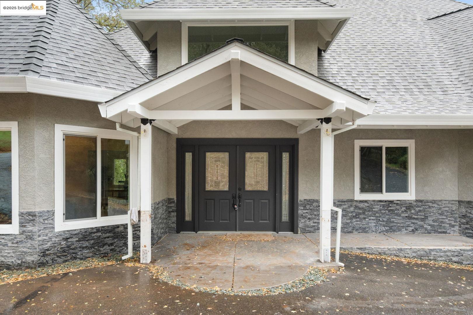 Detail Gallery Image 5 of 48 For 3891 Chariot Cir, Rescue,  CA 95672 - 4 Beds | 3 Baths