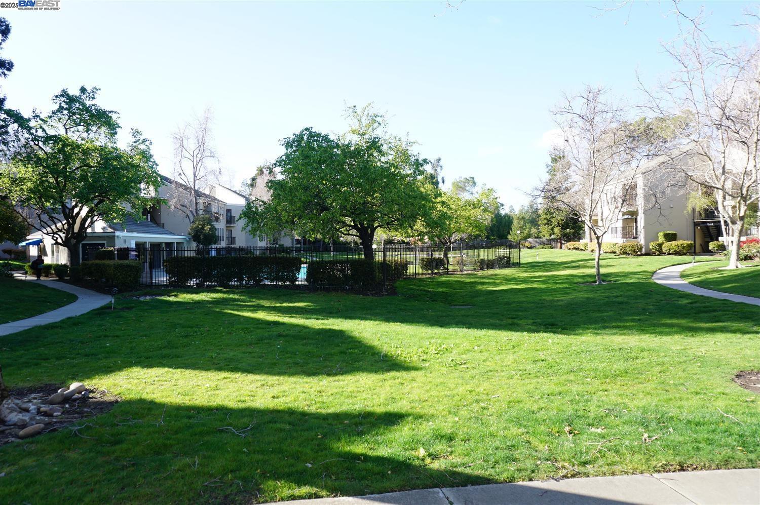 Detail Gallery Image 35 of 37 For 39495 Albany Cmn #C,  Fremont,  CA 94538 - 2 Beds | 1 Baths