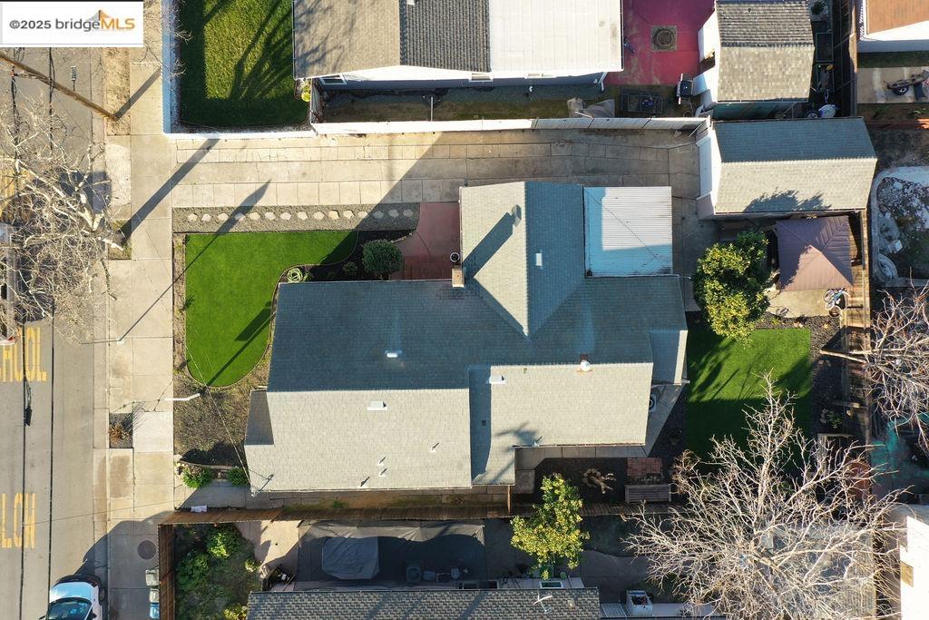 Detail Gallery Image 5 of 32 For 1711 D St, Antioch,  CA 94509 - 3 Beds | 1/1 Baths