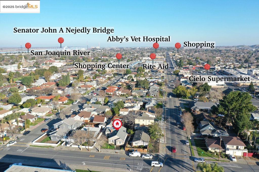 Detail Gallery Image 7 of 32 For 1711 D St, Antioch,  CA 94509 - 3 Beds | 1/1 Baths